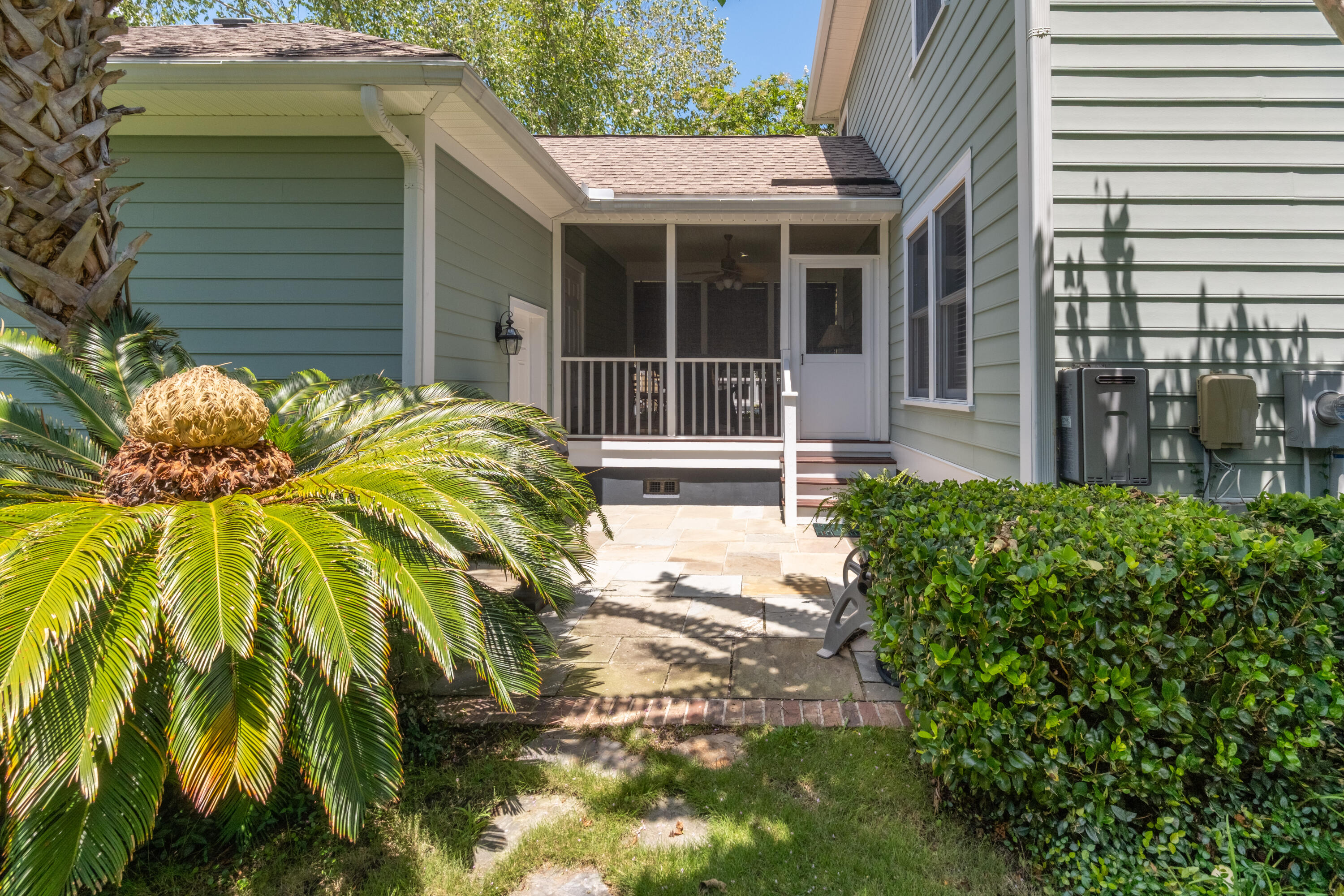 1142 Barfield Street