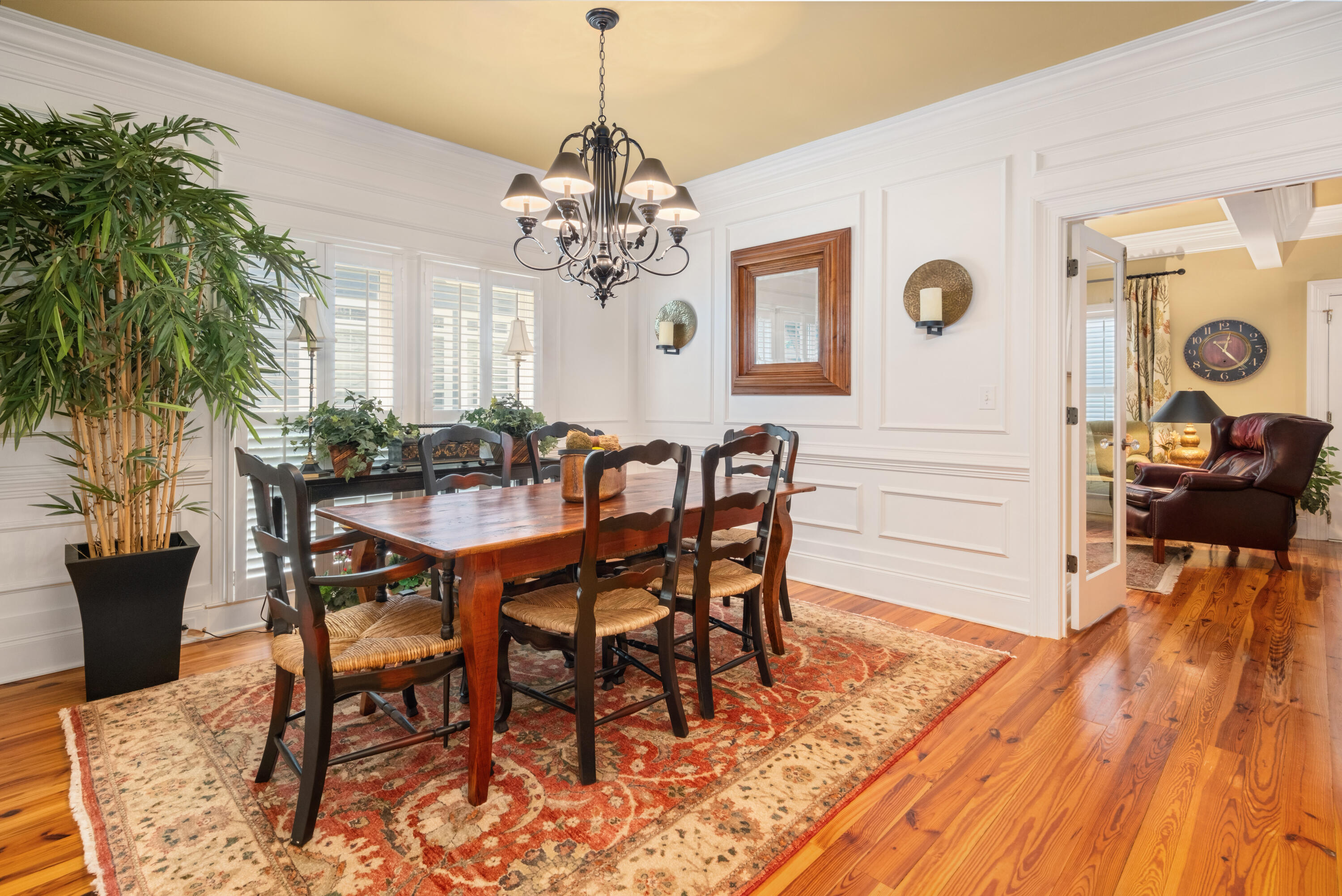 1142 Barfield Street