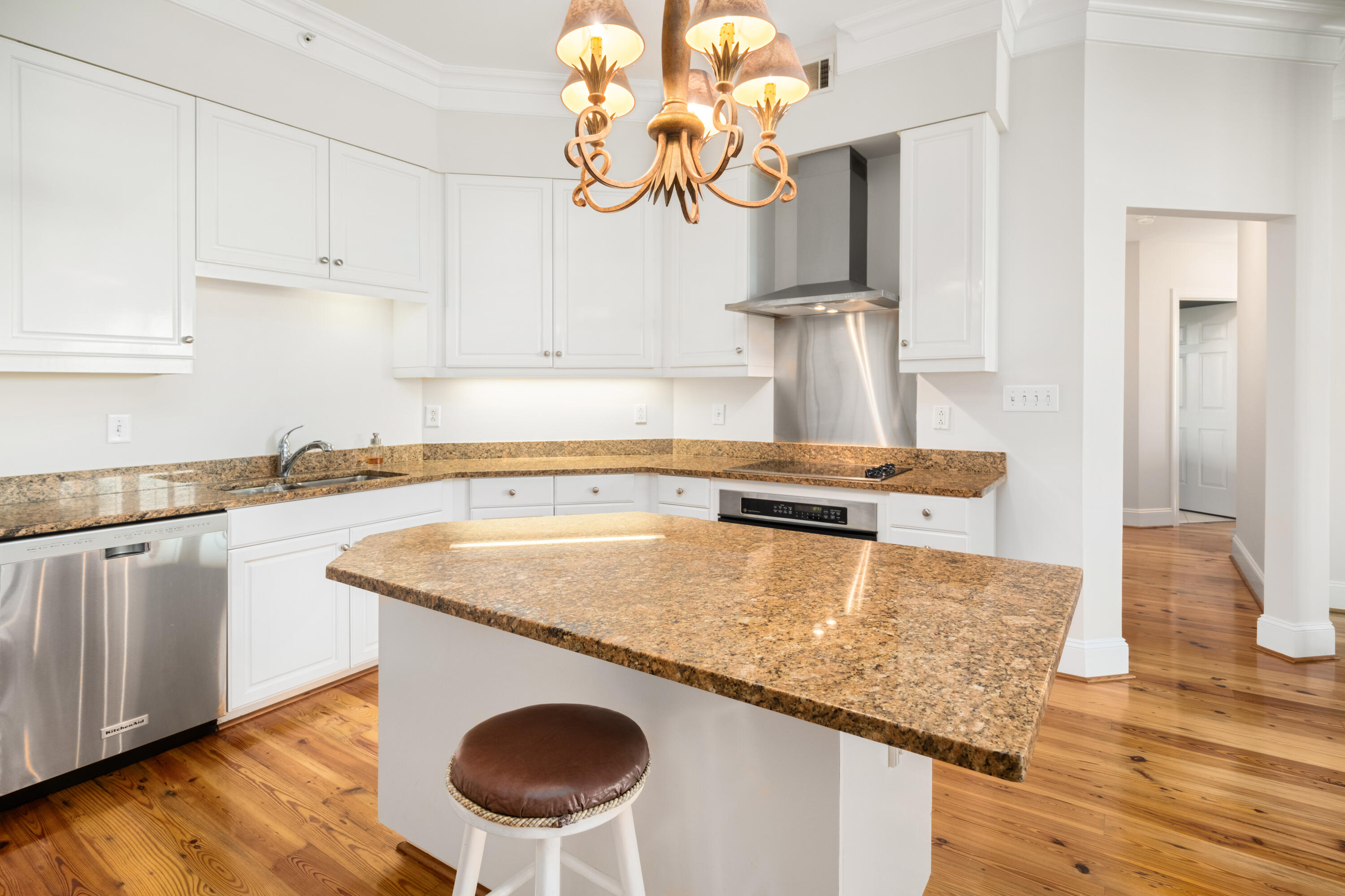 2 Wharfside Street # C Unit: 2-C