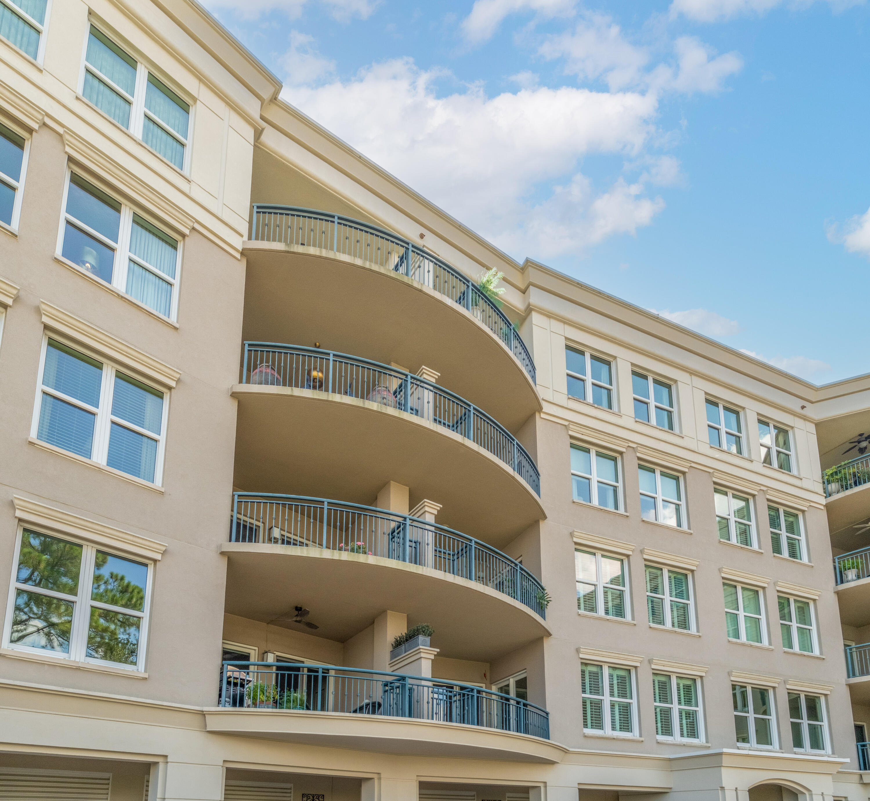 2 Wharfside Street # C Unit: 2-C