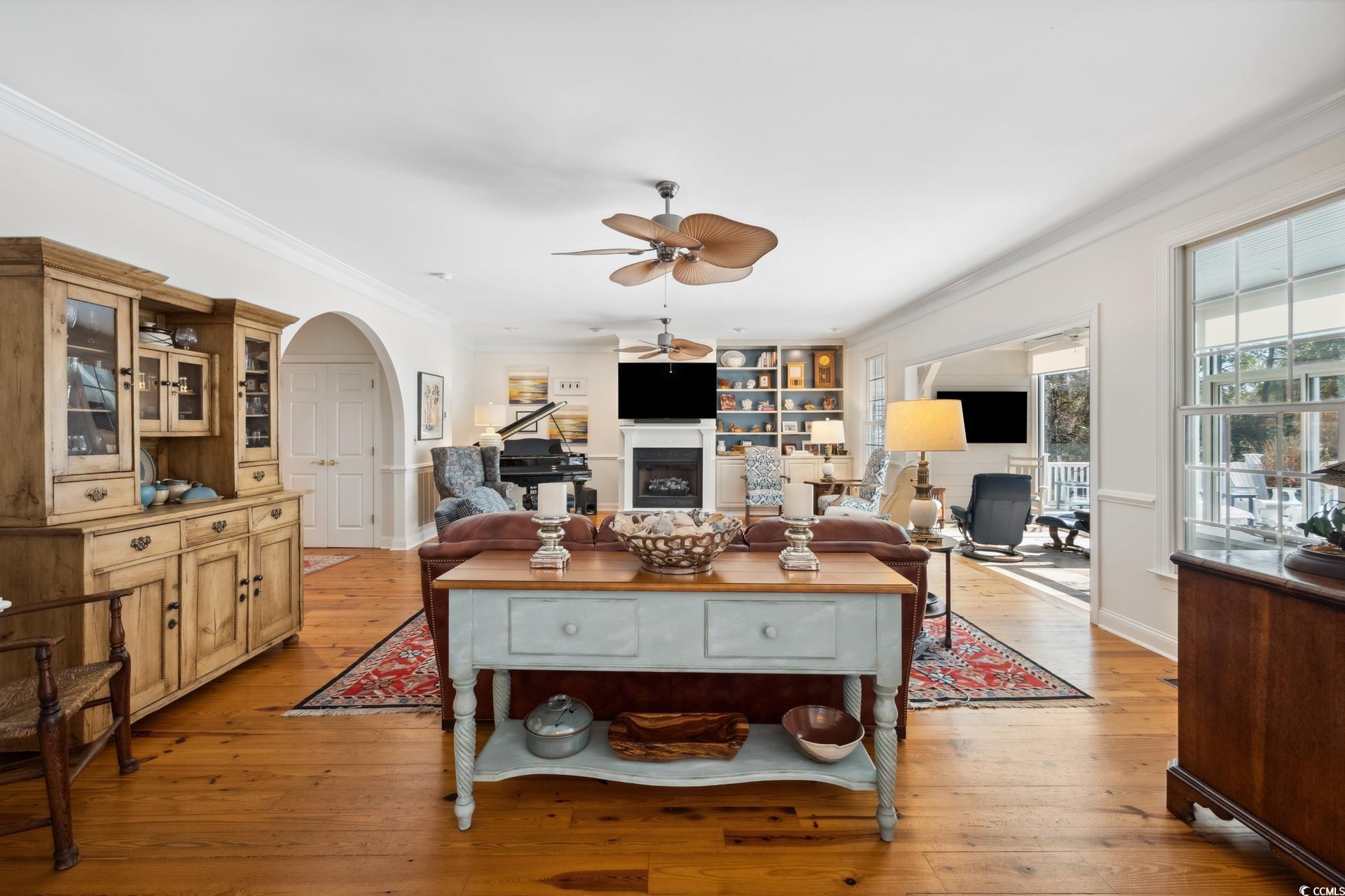 938 Wallace Pate Dr.