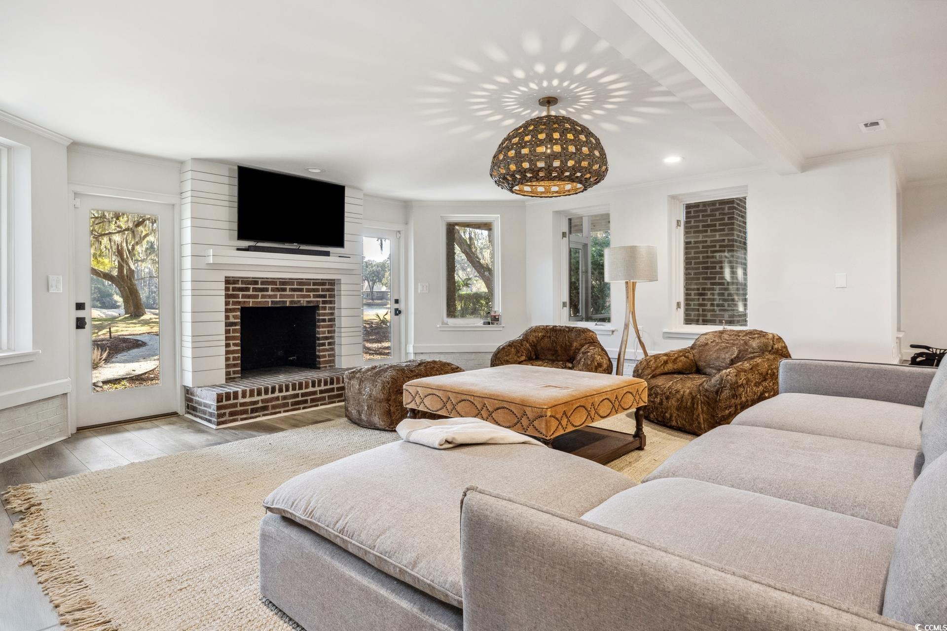 1046 Wallace Pate Dr.
