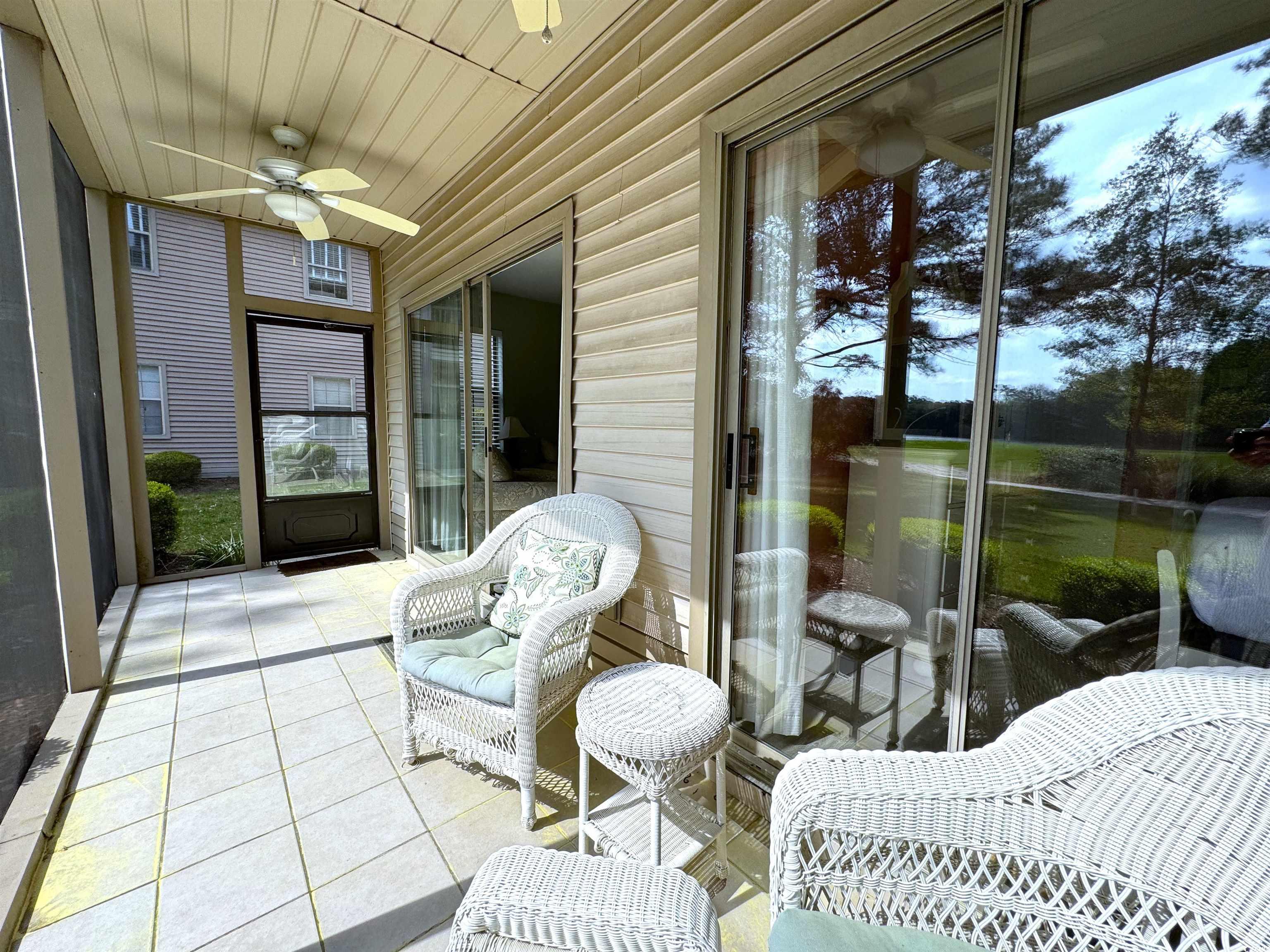 524 Pinehurst Ln. Unit: 19D