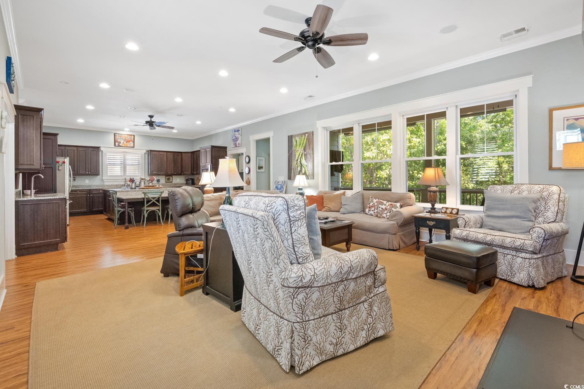 77 Streater Ln.