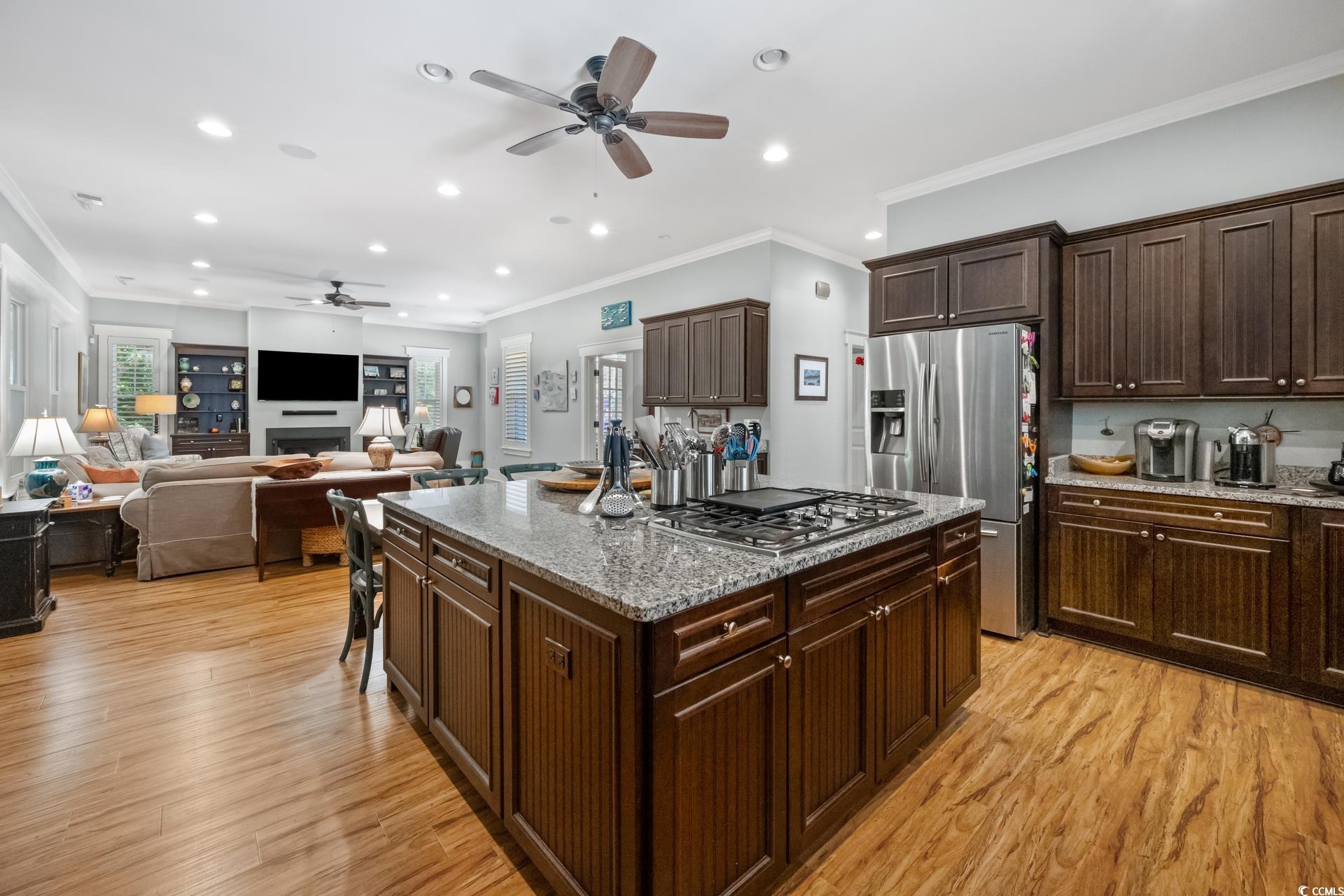 77 Streater Ln.