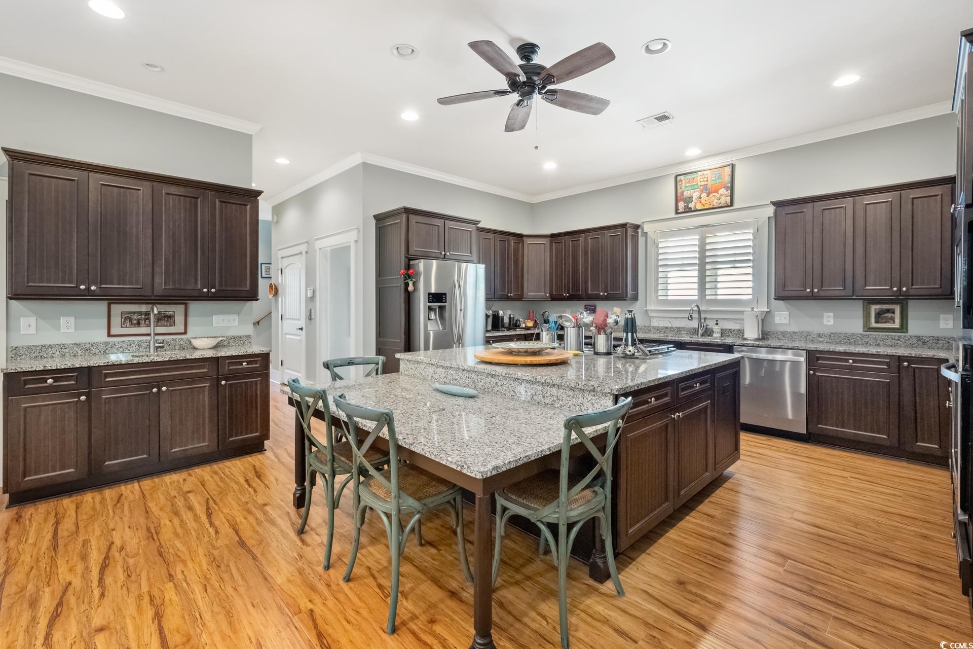 77 Streater Ln.