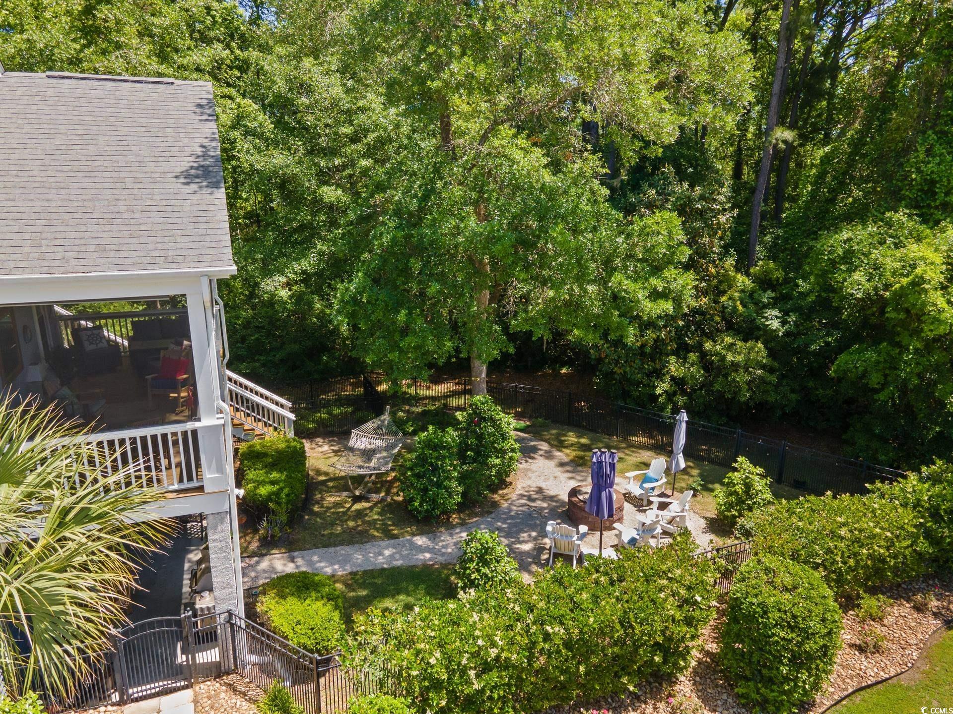 77 Streater Ln.