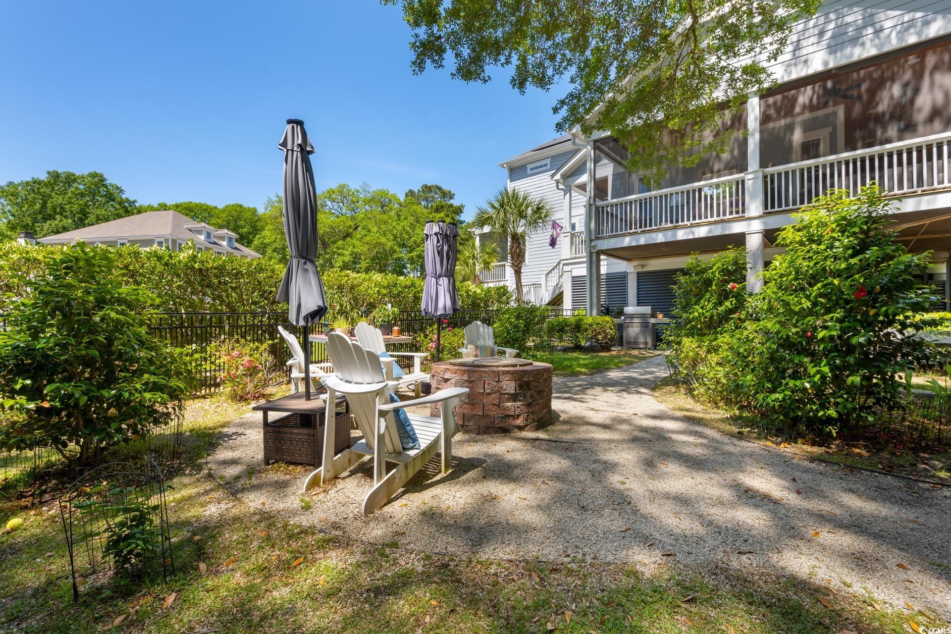 77 Streater Ln.