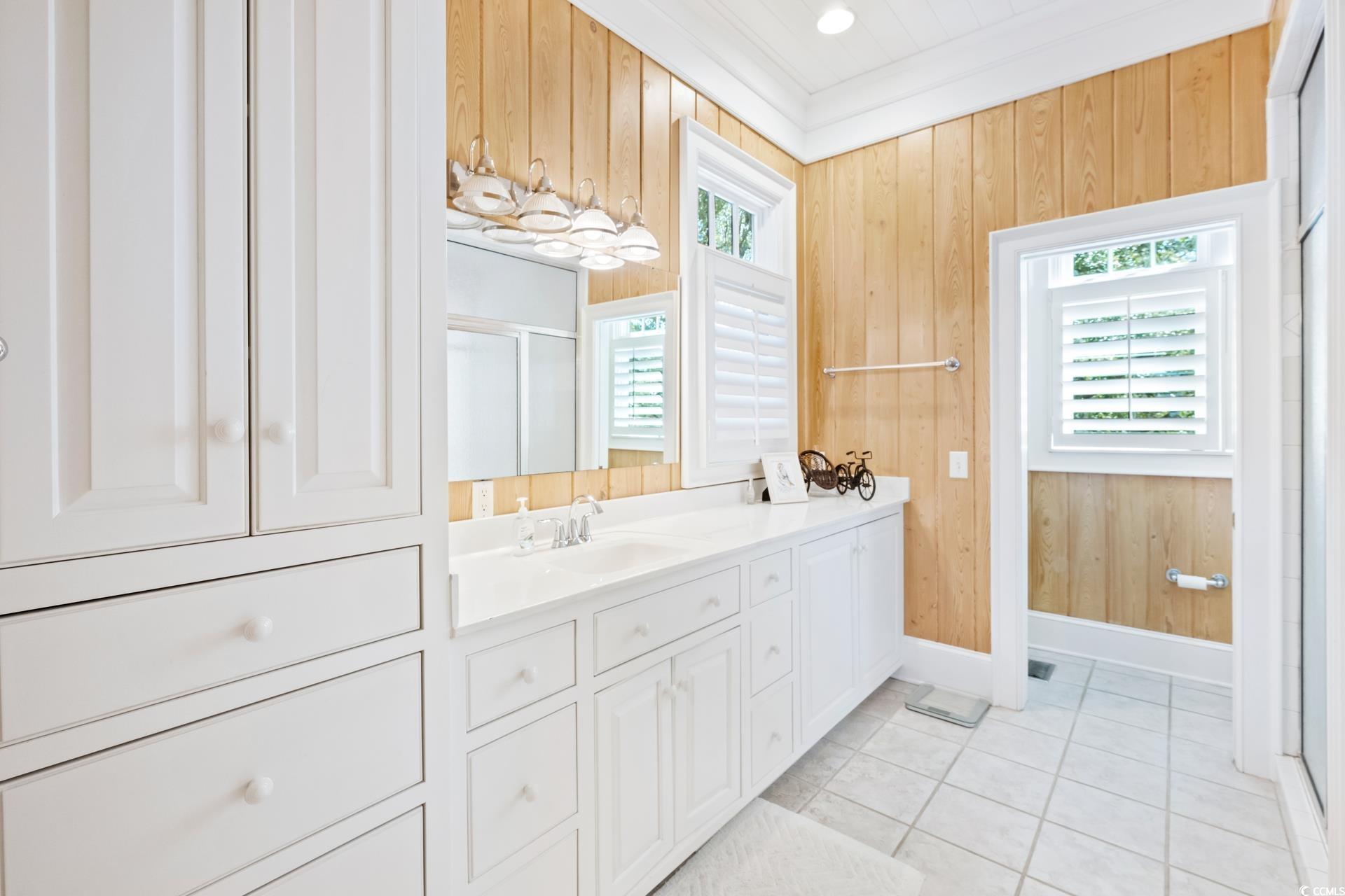 694 Dune Oaks Dr.