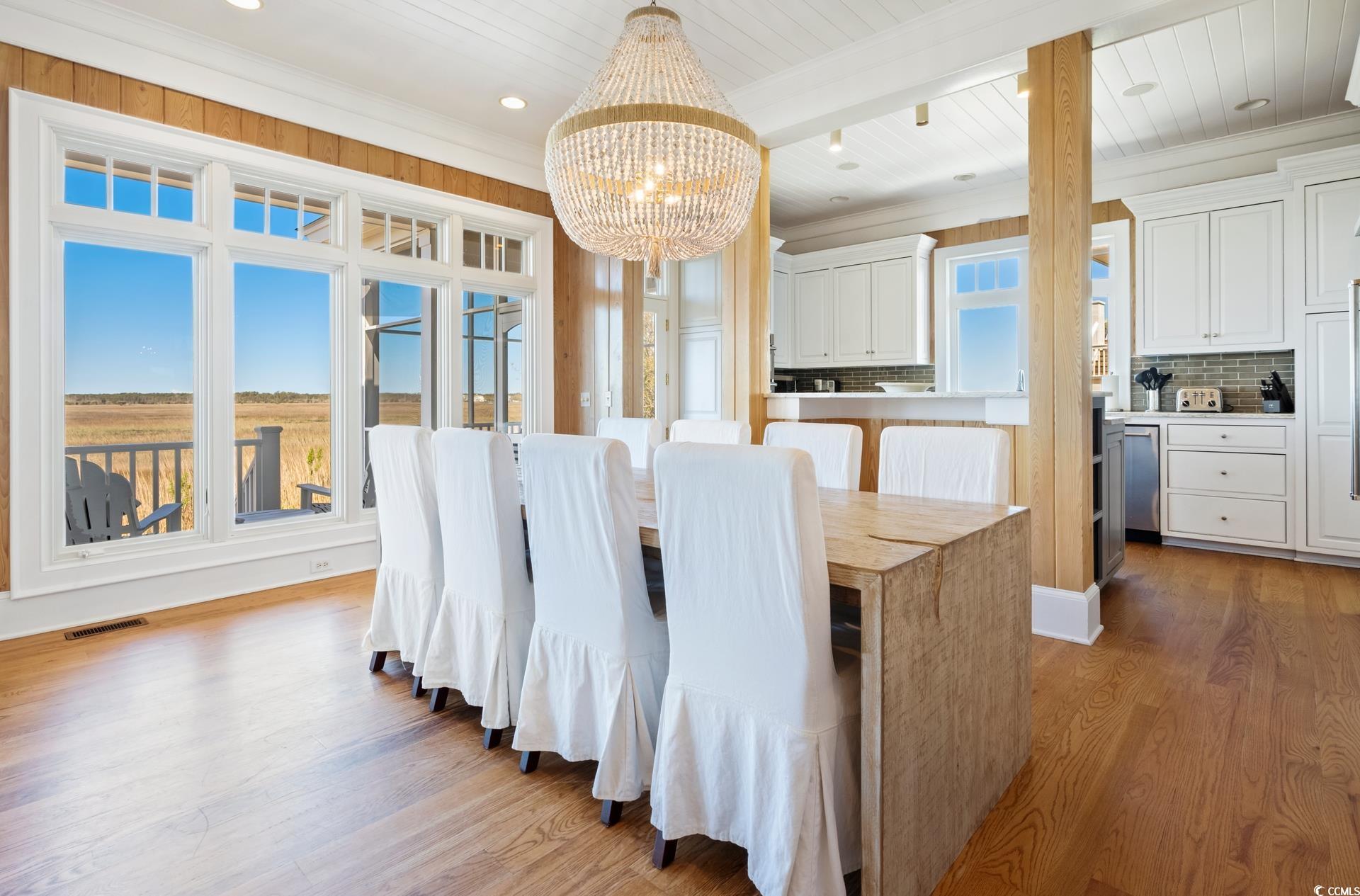 694 Dune Oaks Dr.