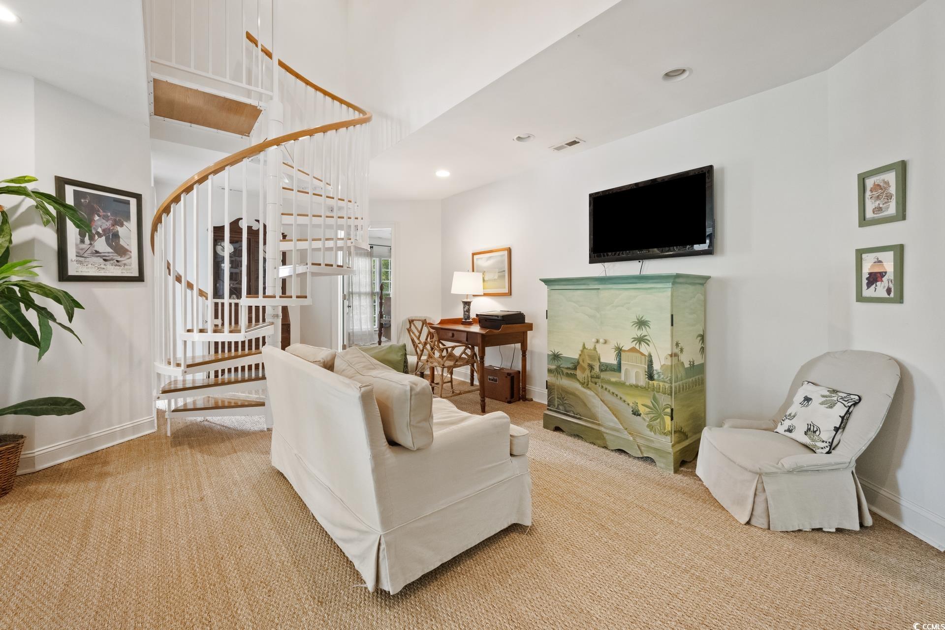 214 Sea Island Dr.