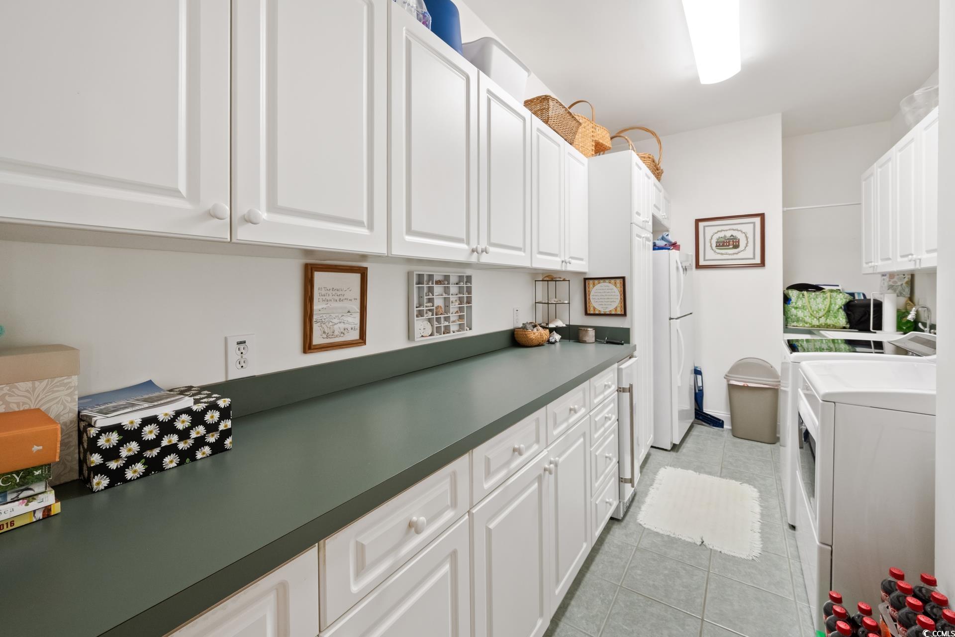 3085 Luvan Blvd.