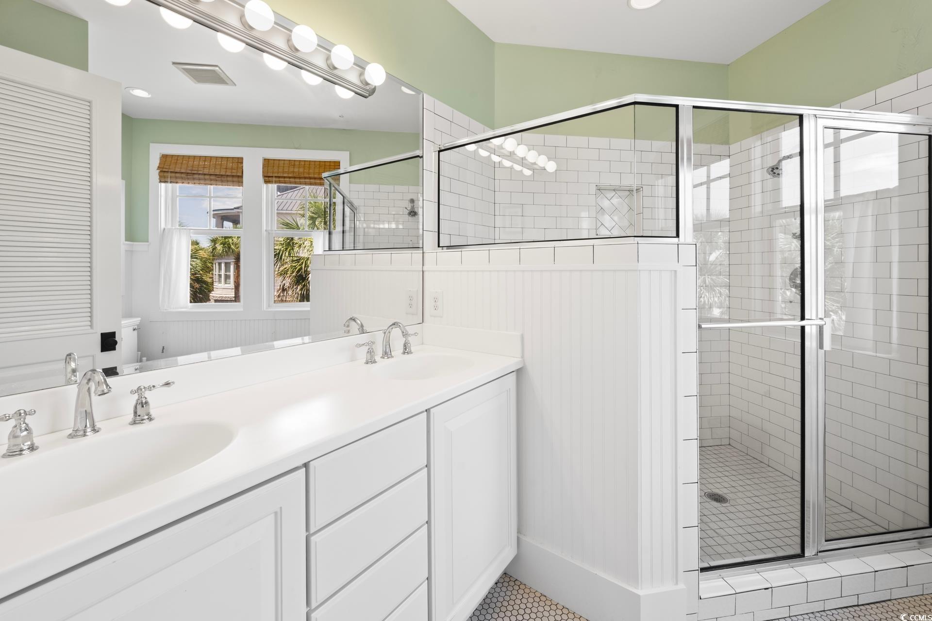 78 Ocean Park Loop