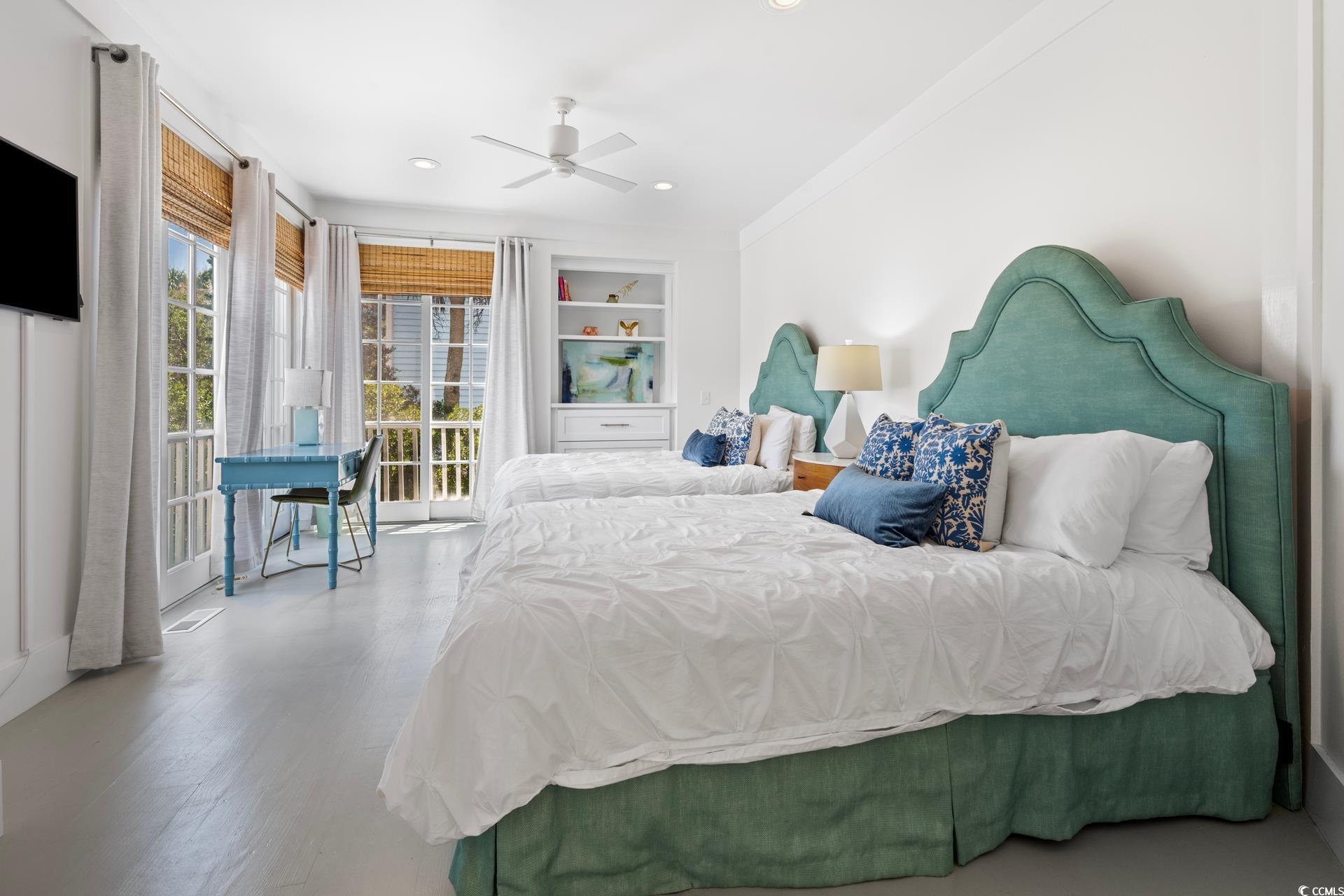78 Ocean Park Loop
