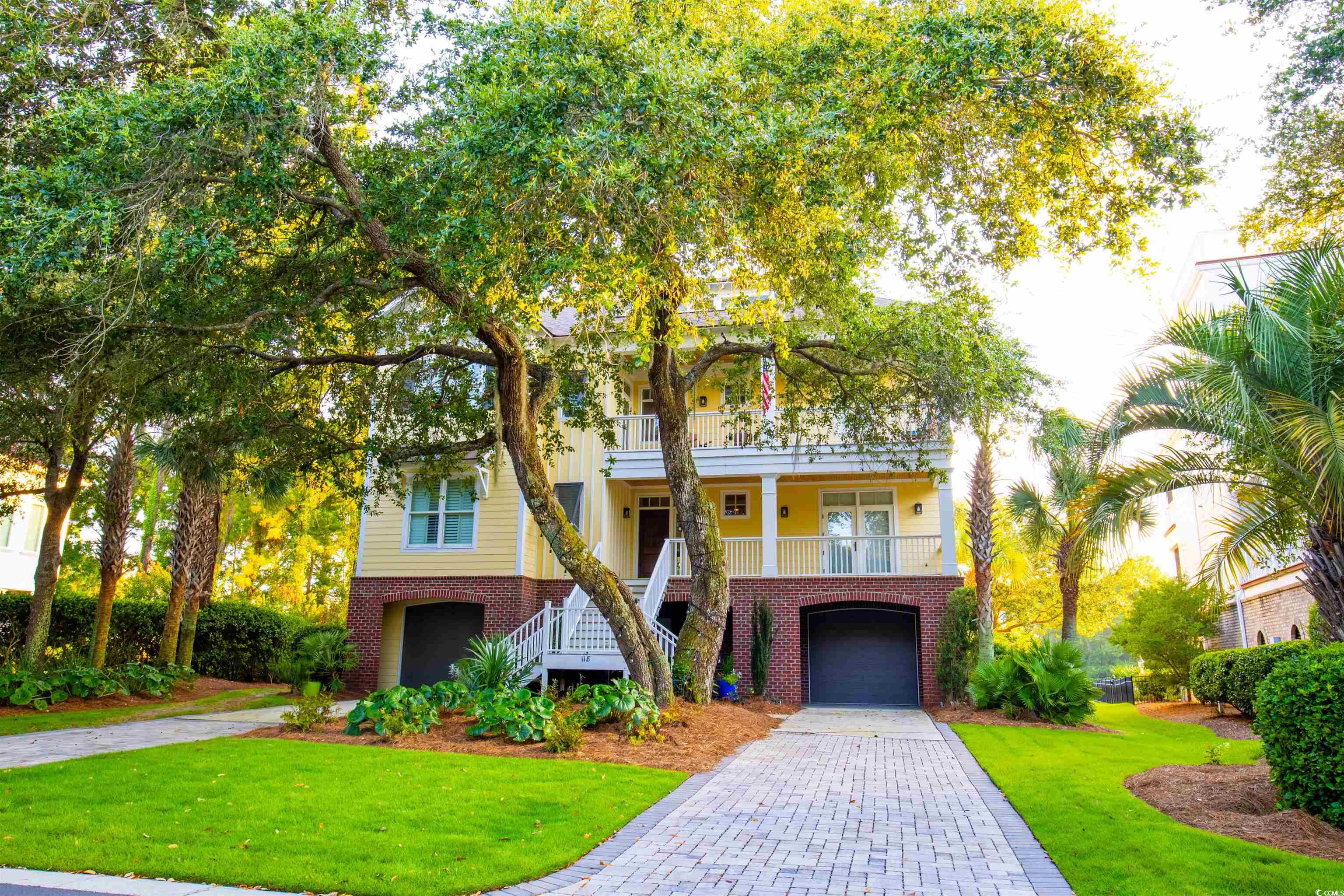 118 Ballyhoo St.
