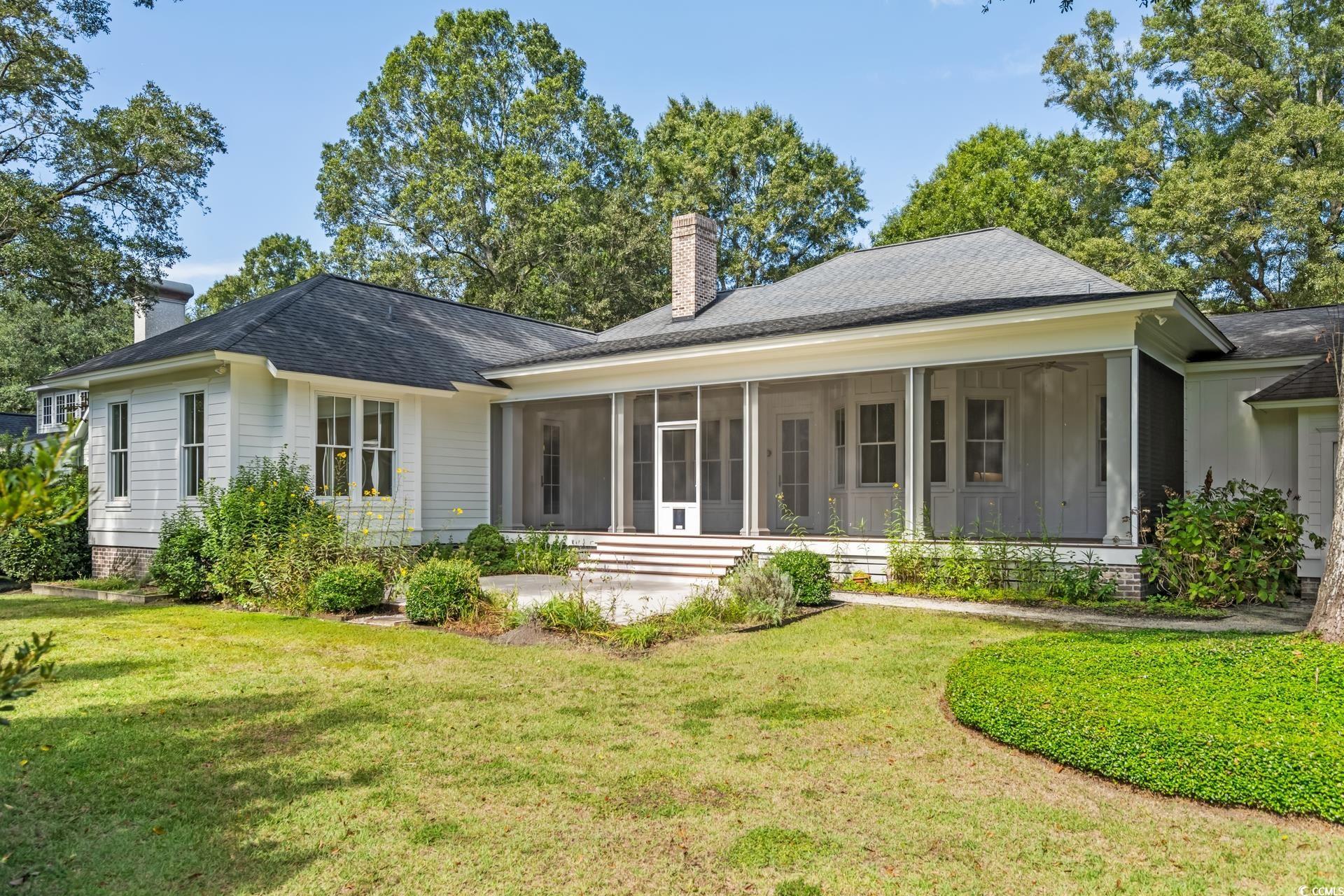 563 Lantana Circle