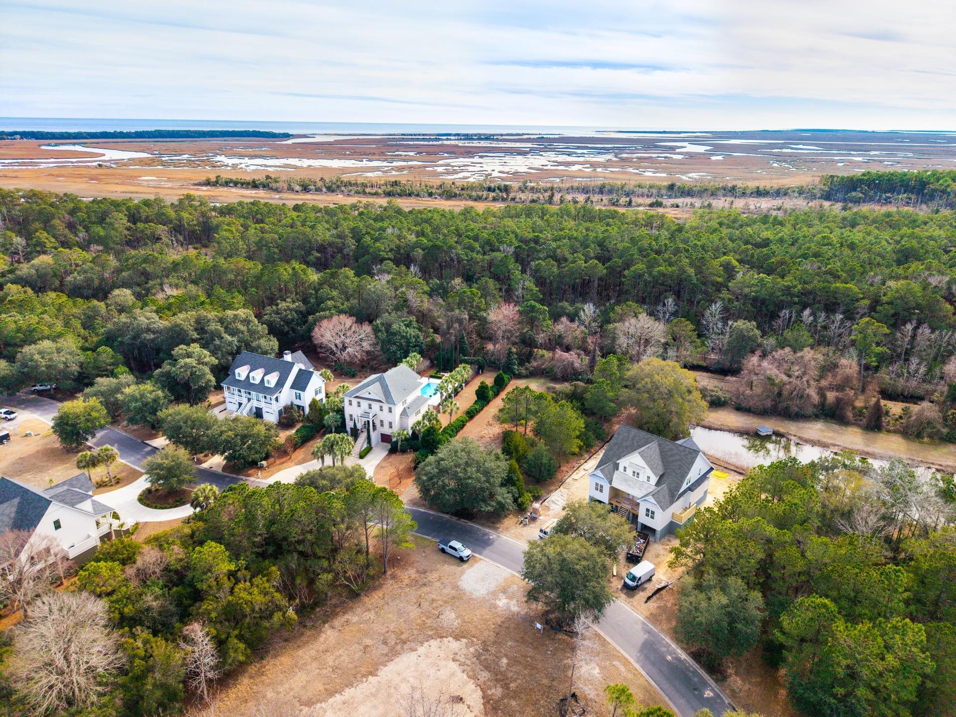 302 Colony Club Dr.