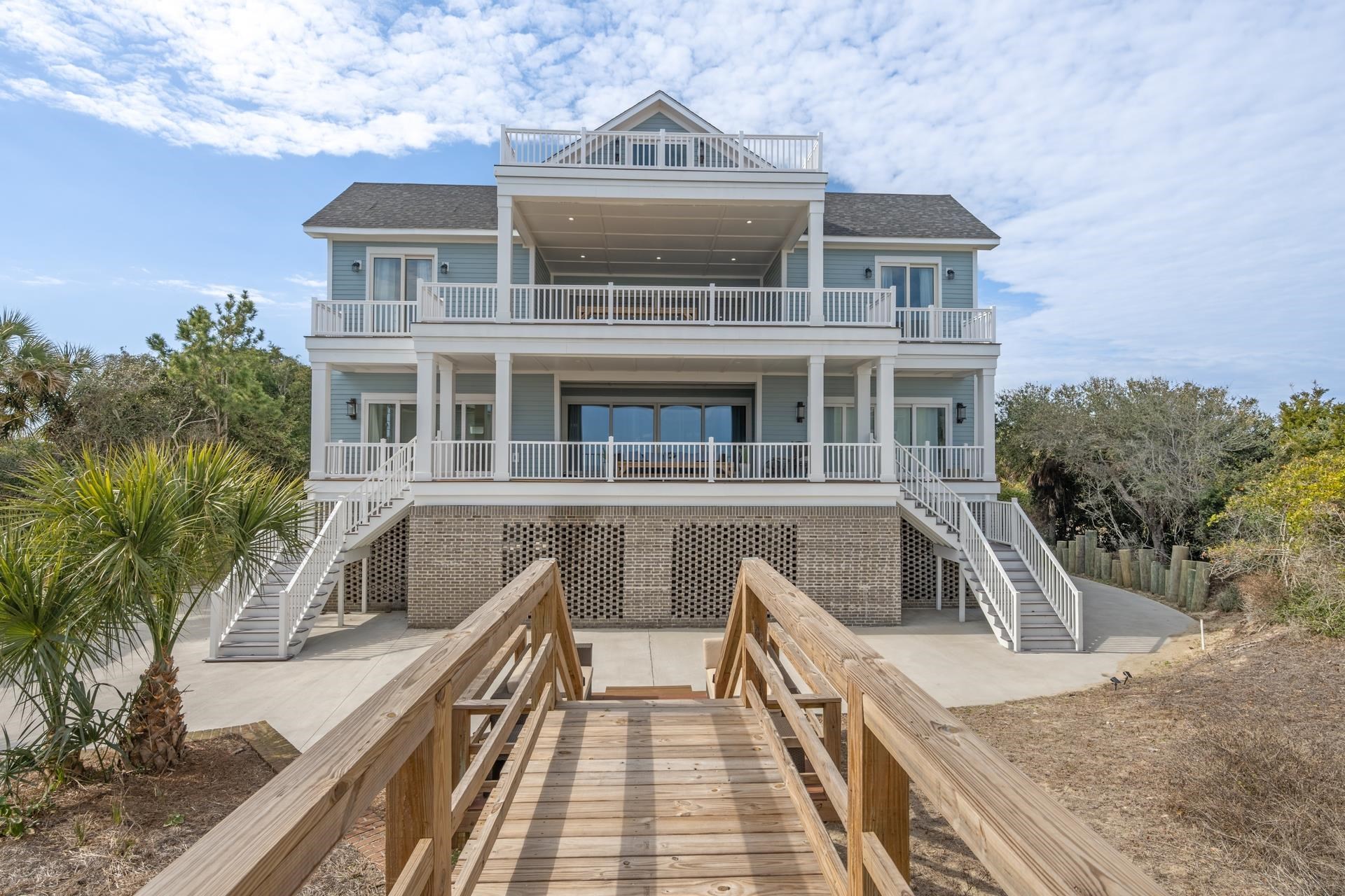139 Pioneer Loop