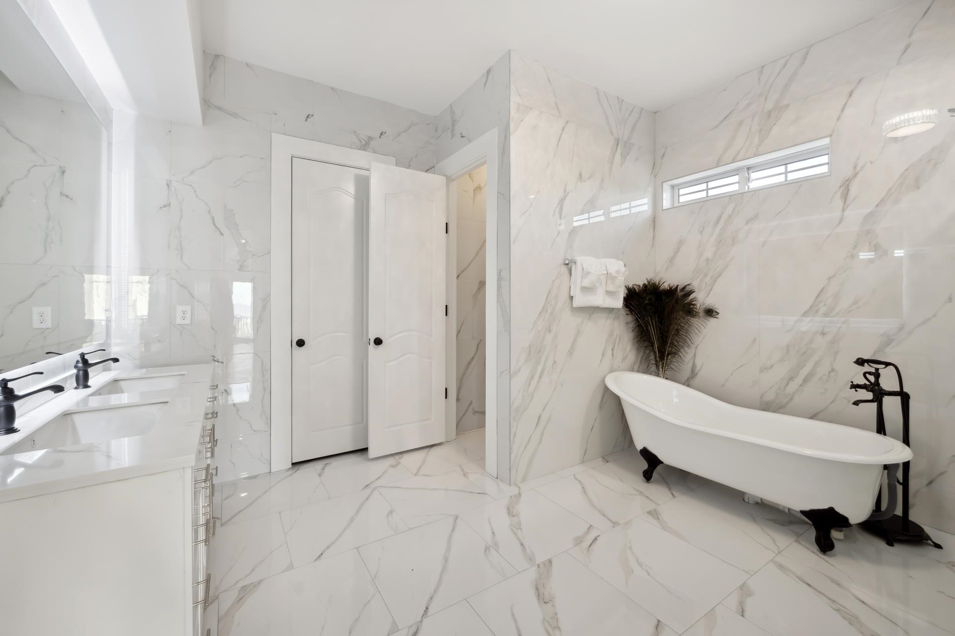 139 Pioneer Loop
