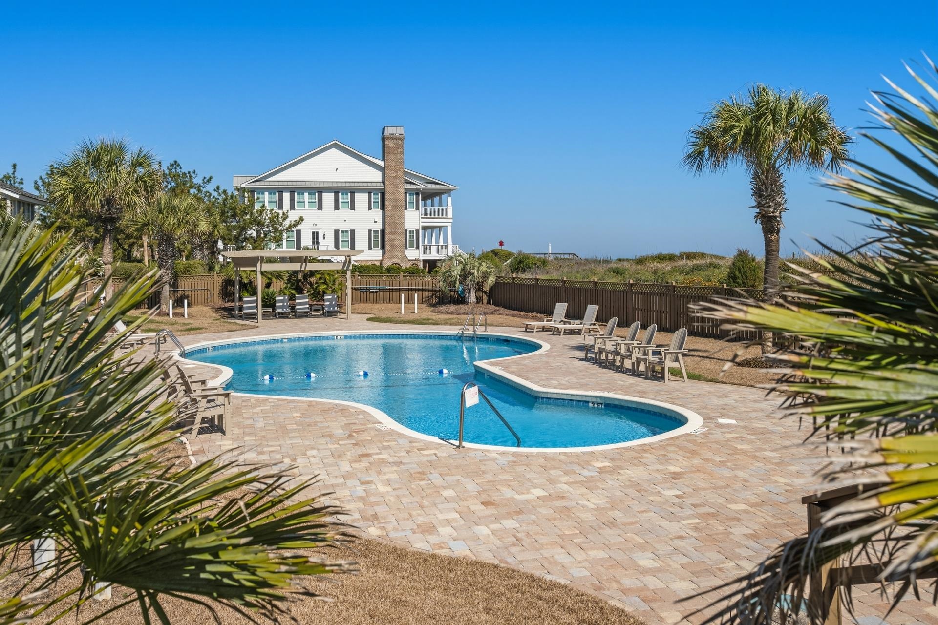 1059 DeBordieu Blvd. Unit: 5