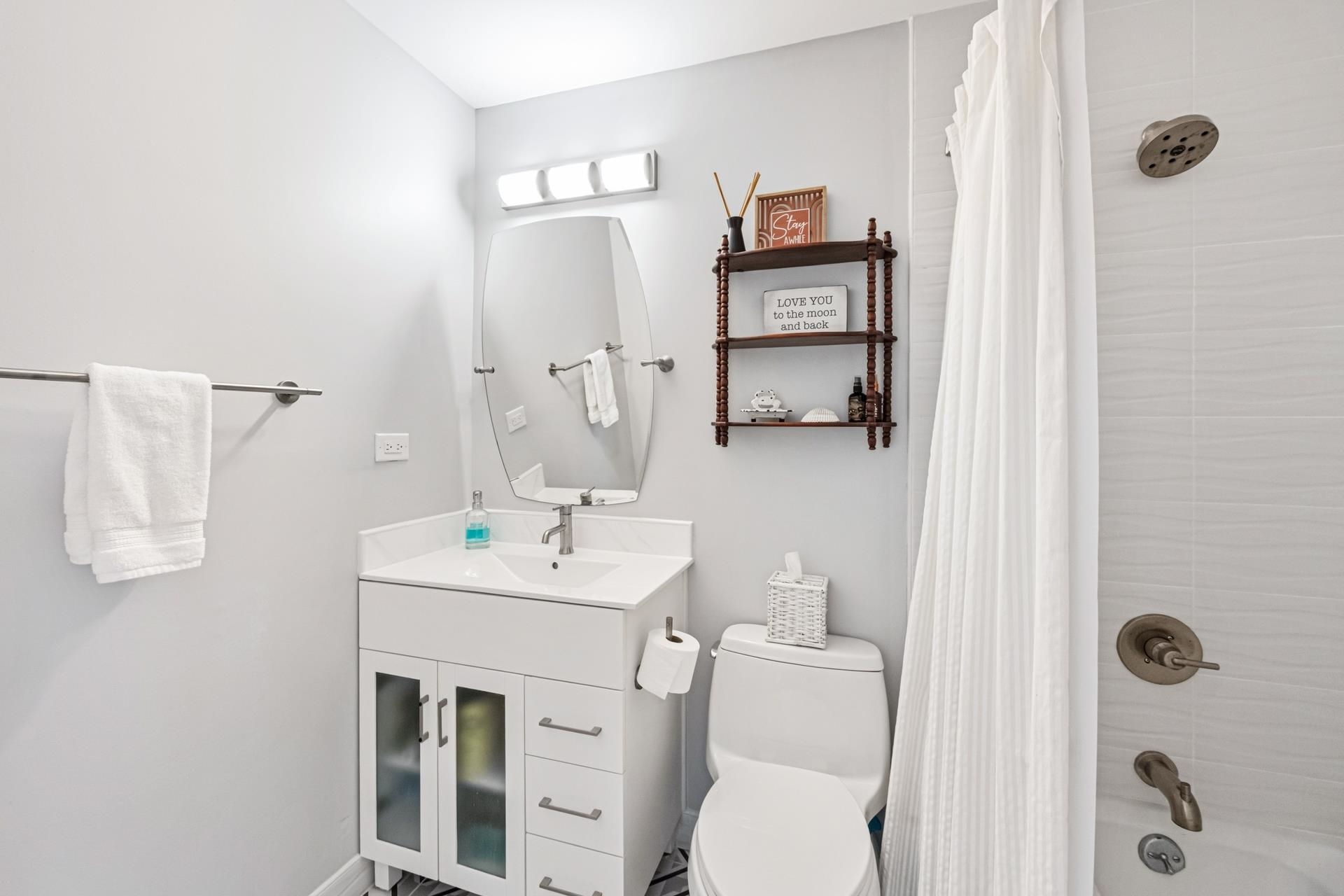 1059 DeBordieu Blvd. Unit: 5