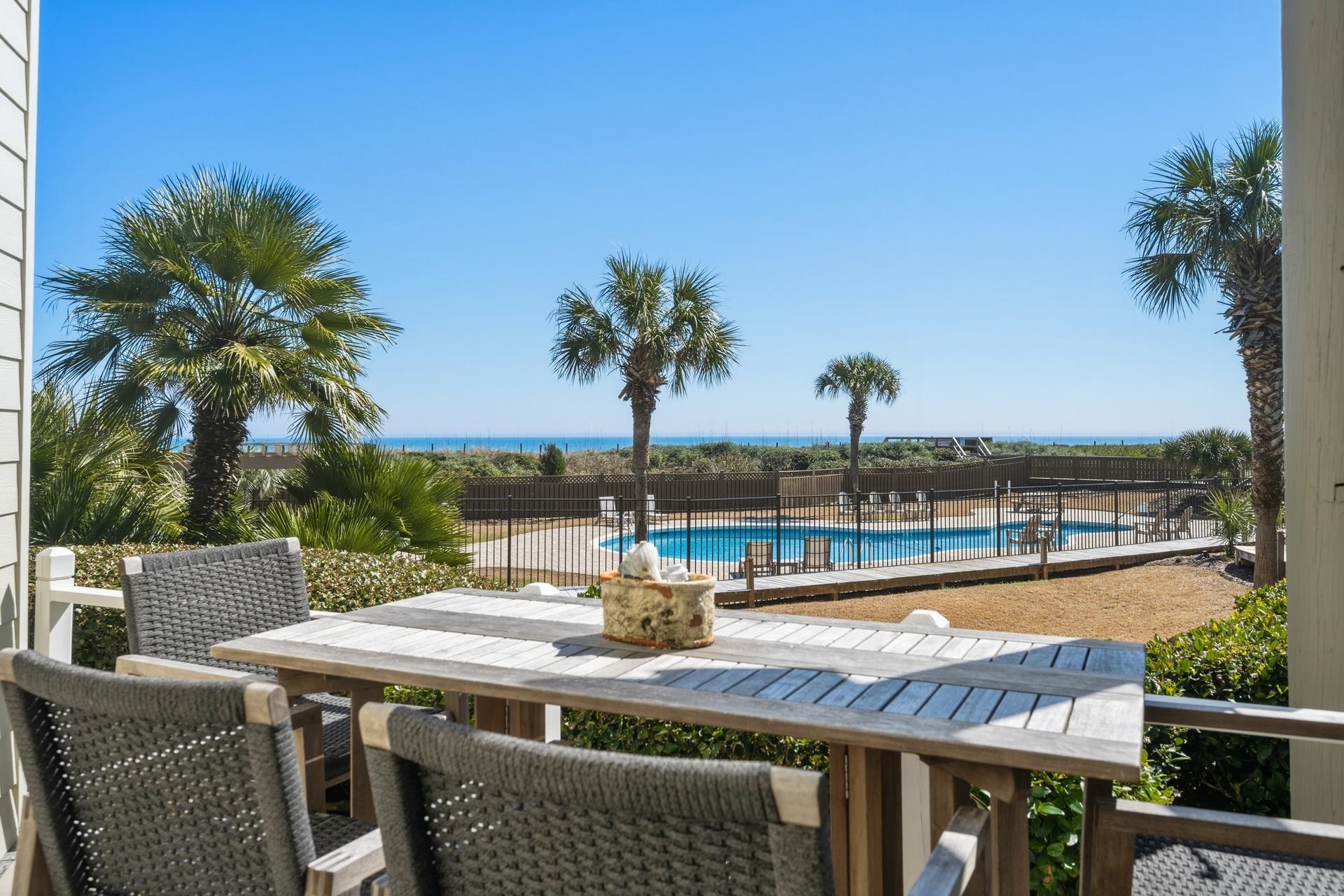 1059 DeBordieu Blvd. Unit: 5