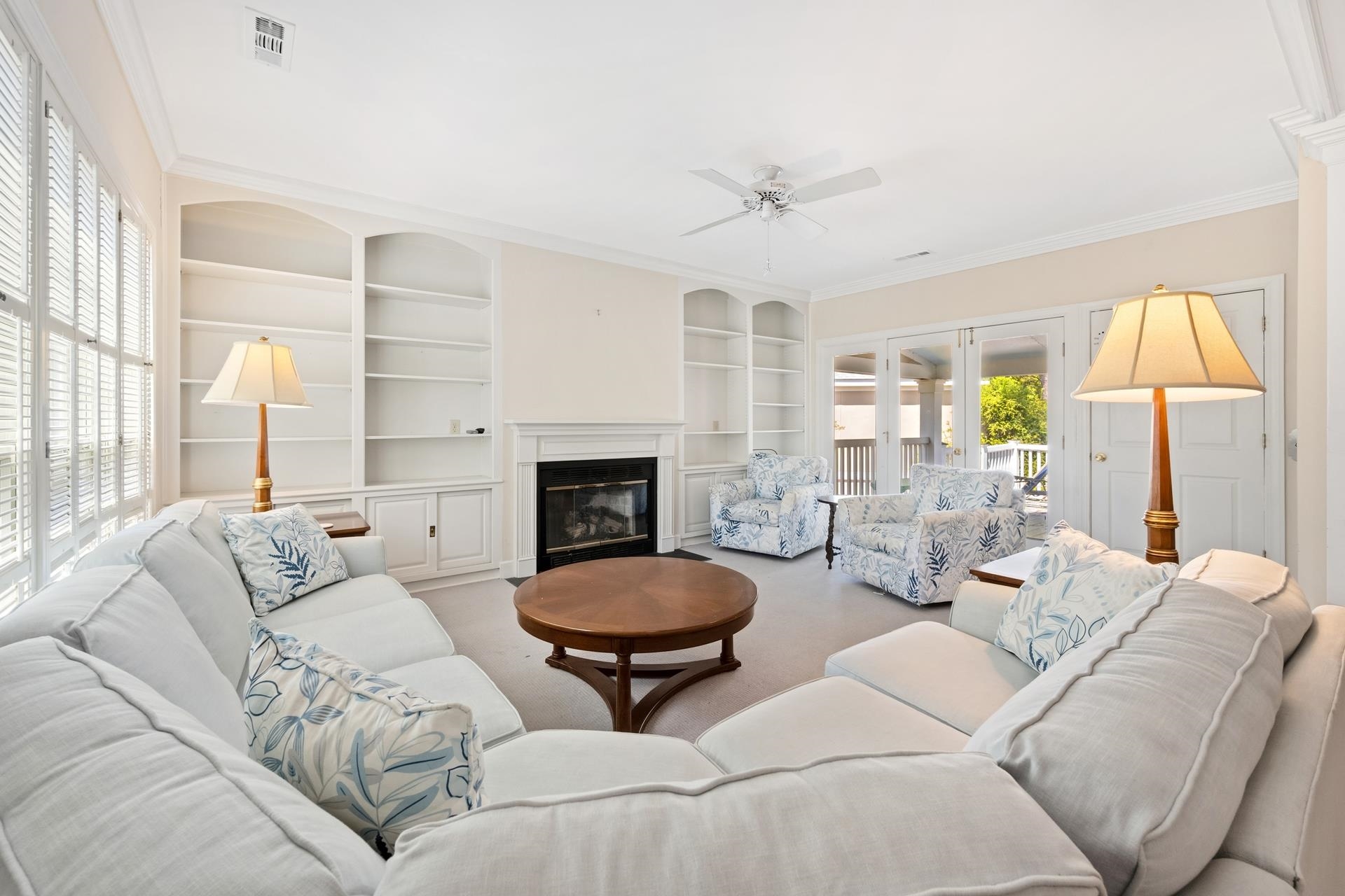 80 Collins Meadow Dr. Unit: 18