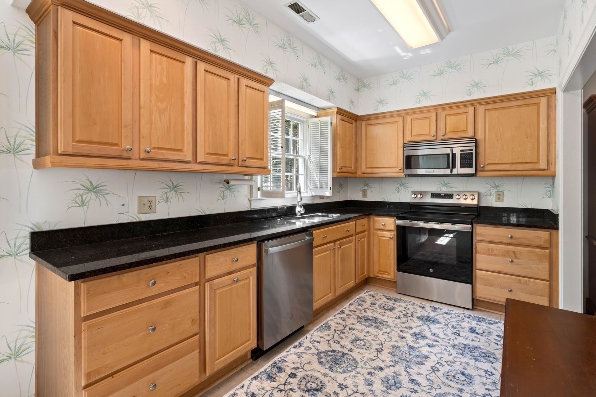 80 Collins Meadow Dr. Unit: 18