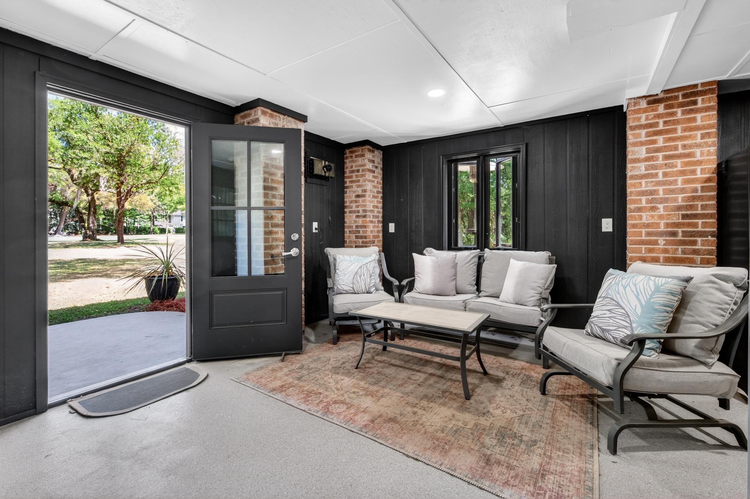 186 Sanderling Ave.