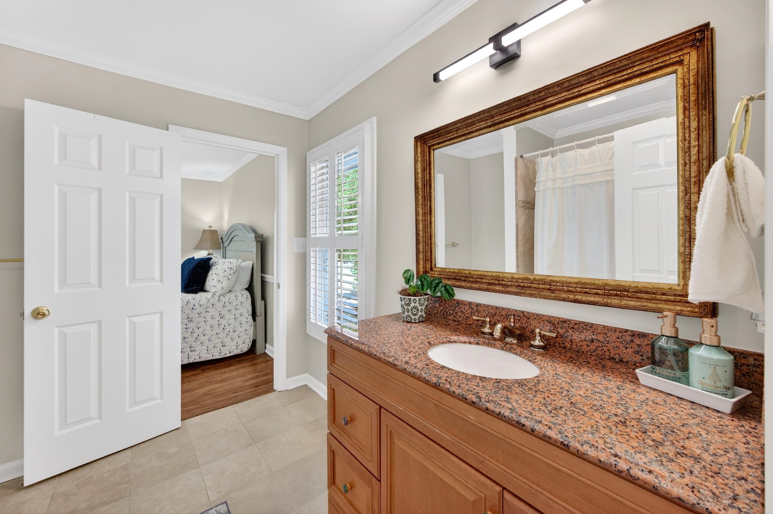 186 Sanderling Ave.