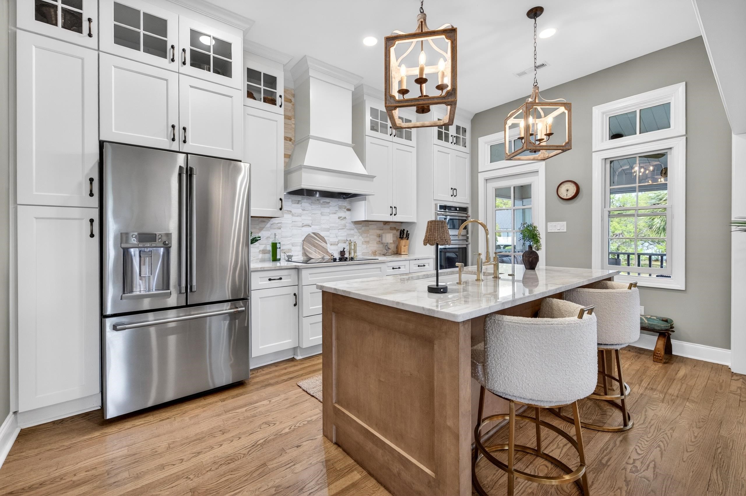 60 Seawind Ct.