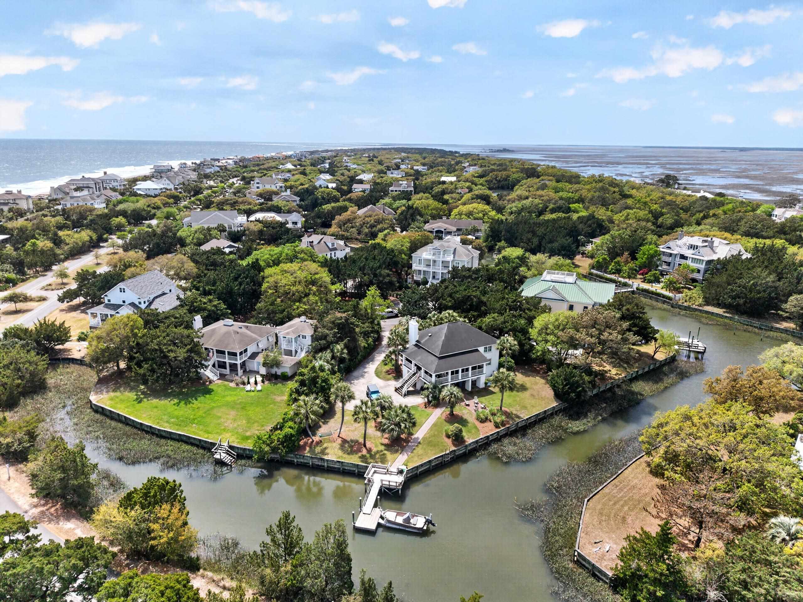 60 Seawind Ct.