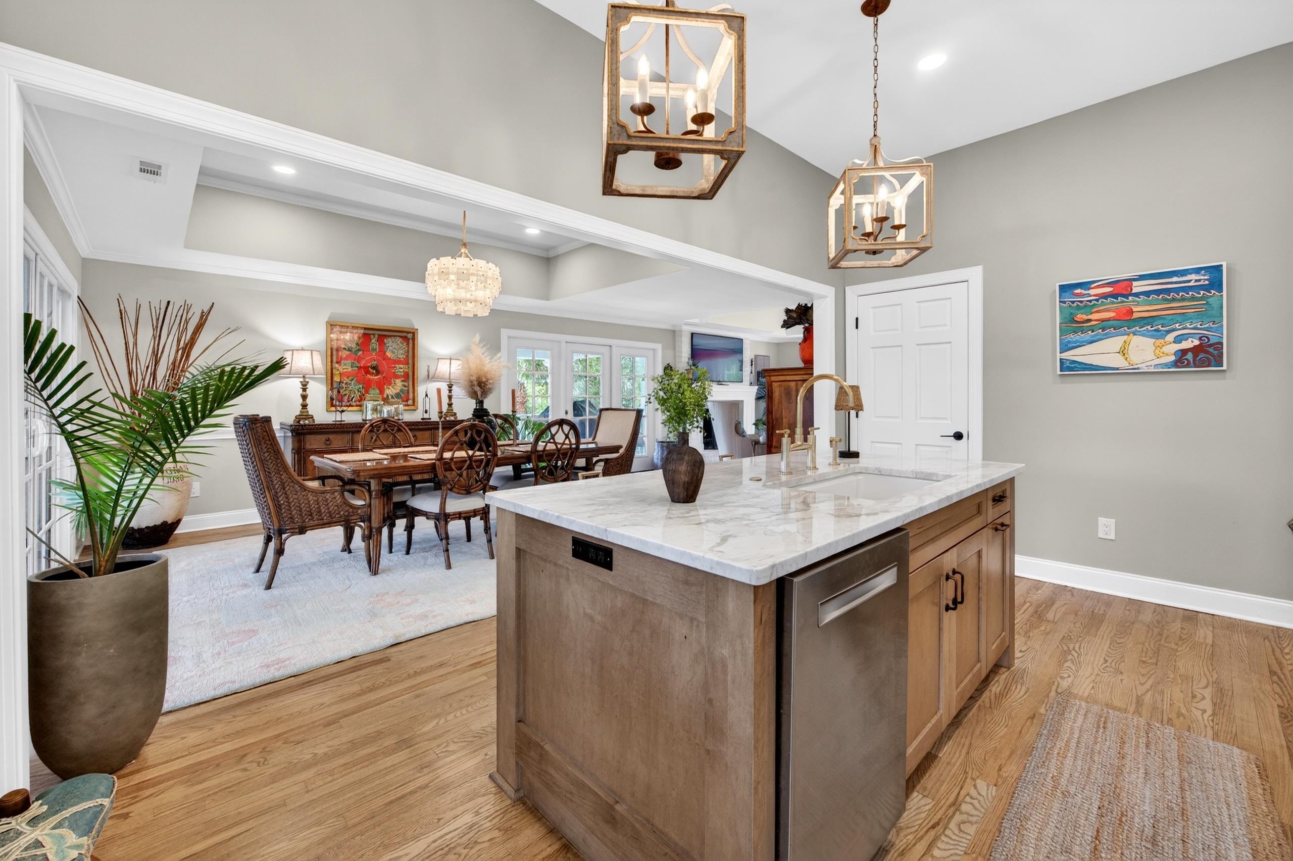 60 Seawind Ct.