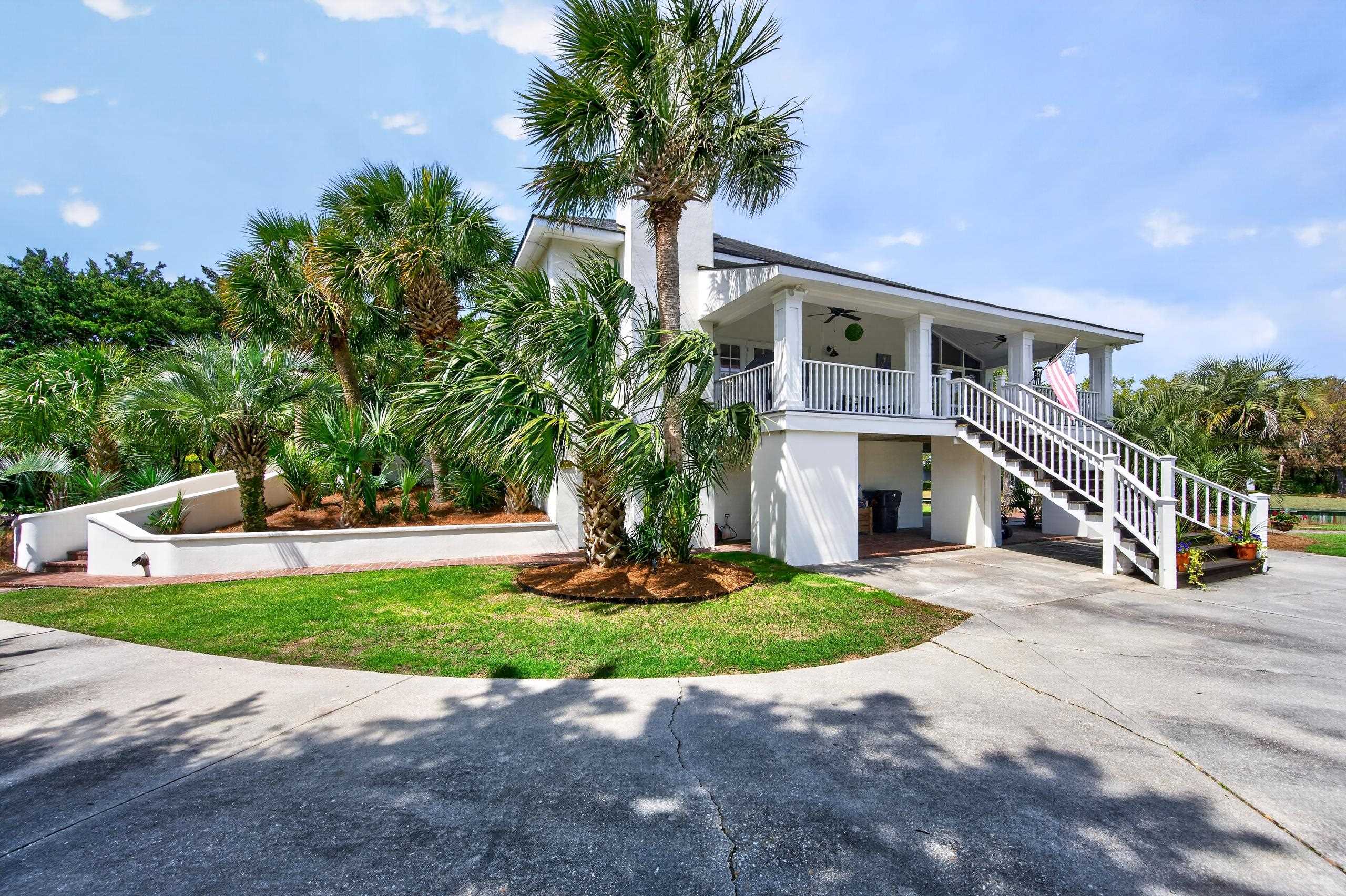60 Seawind Ct.
