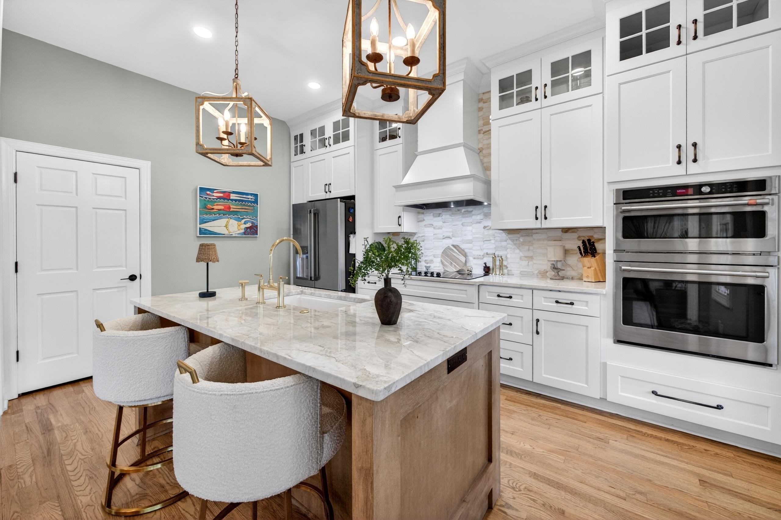 60 Seawind Ct.