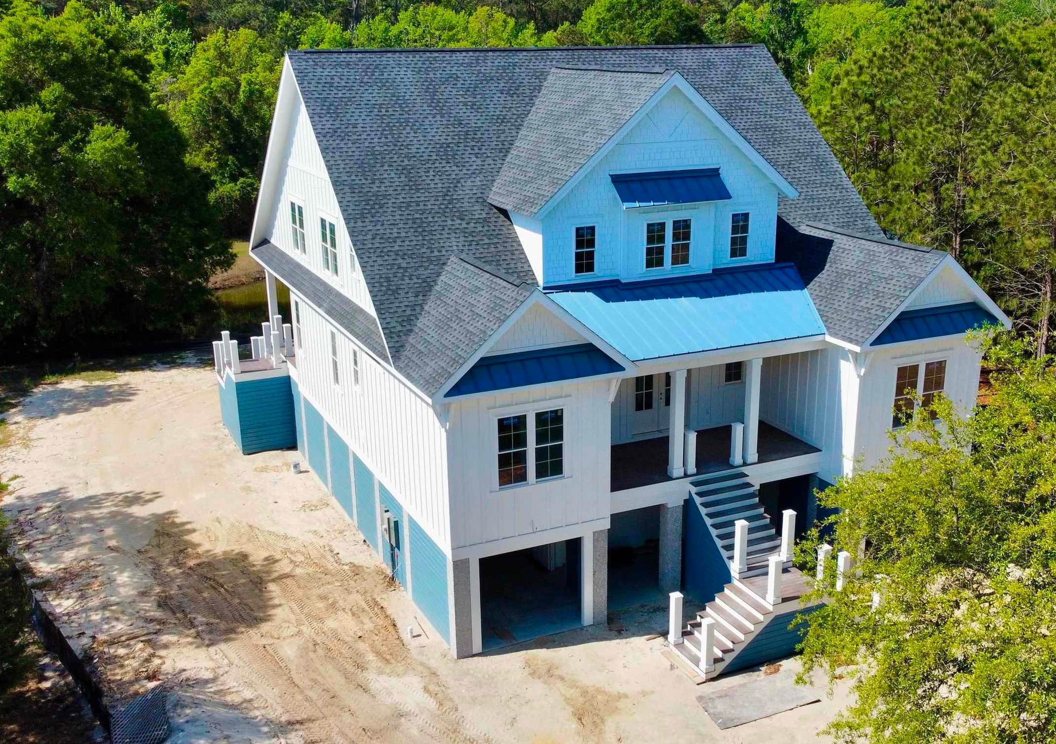 292 Colony Club Dr.