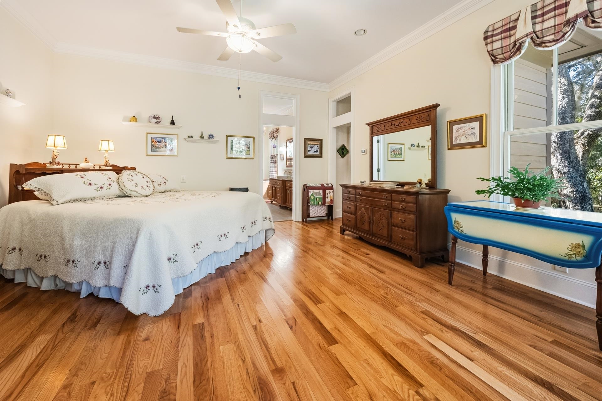 227 Summerwood Dr.