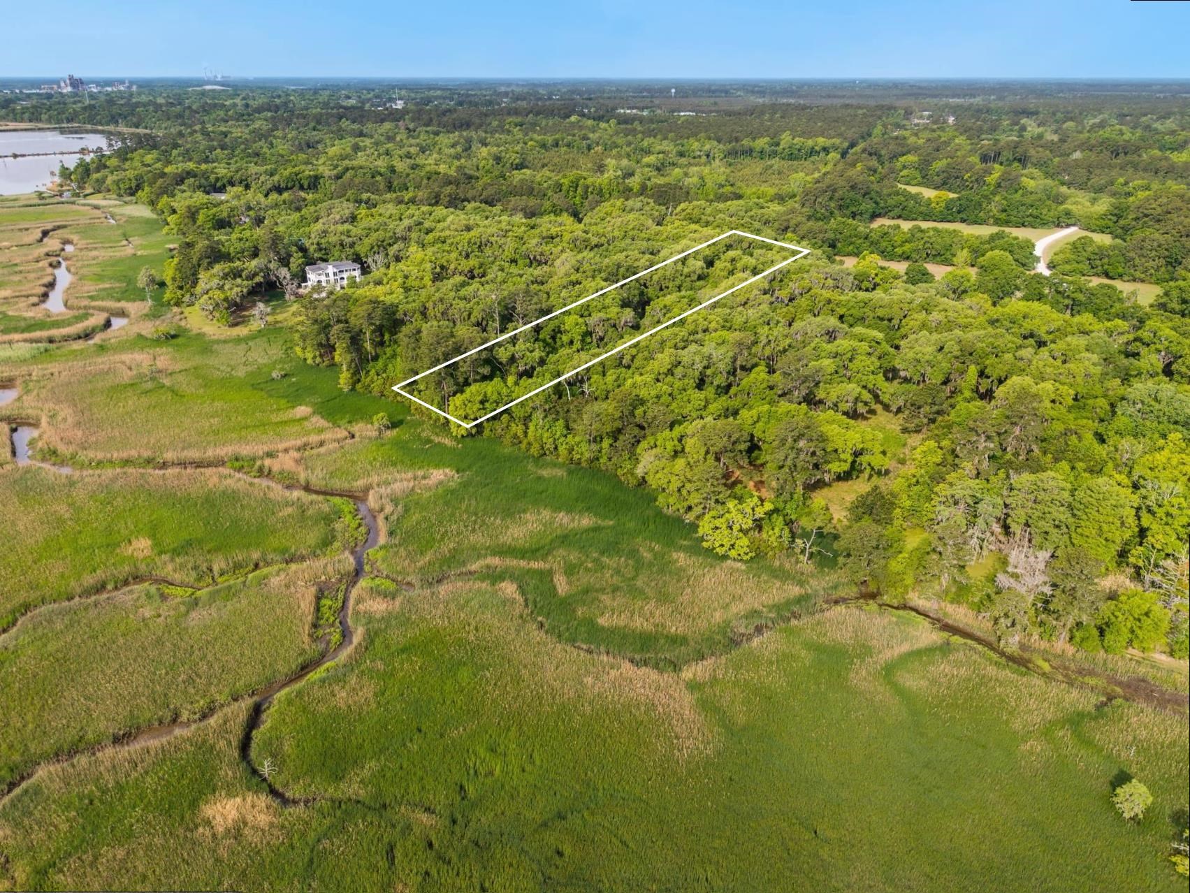 681 Grand Oak Dr.