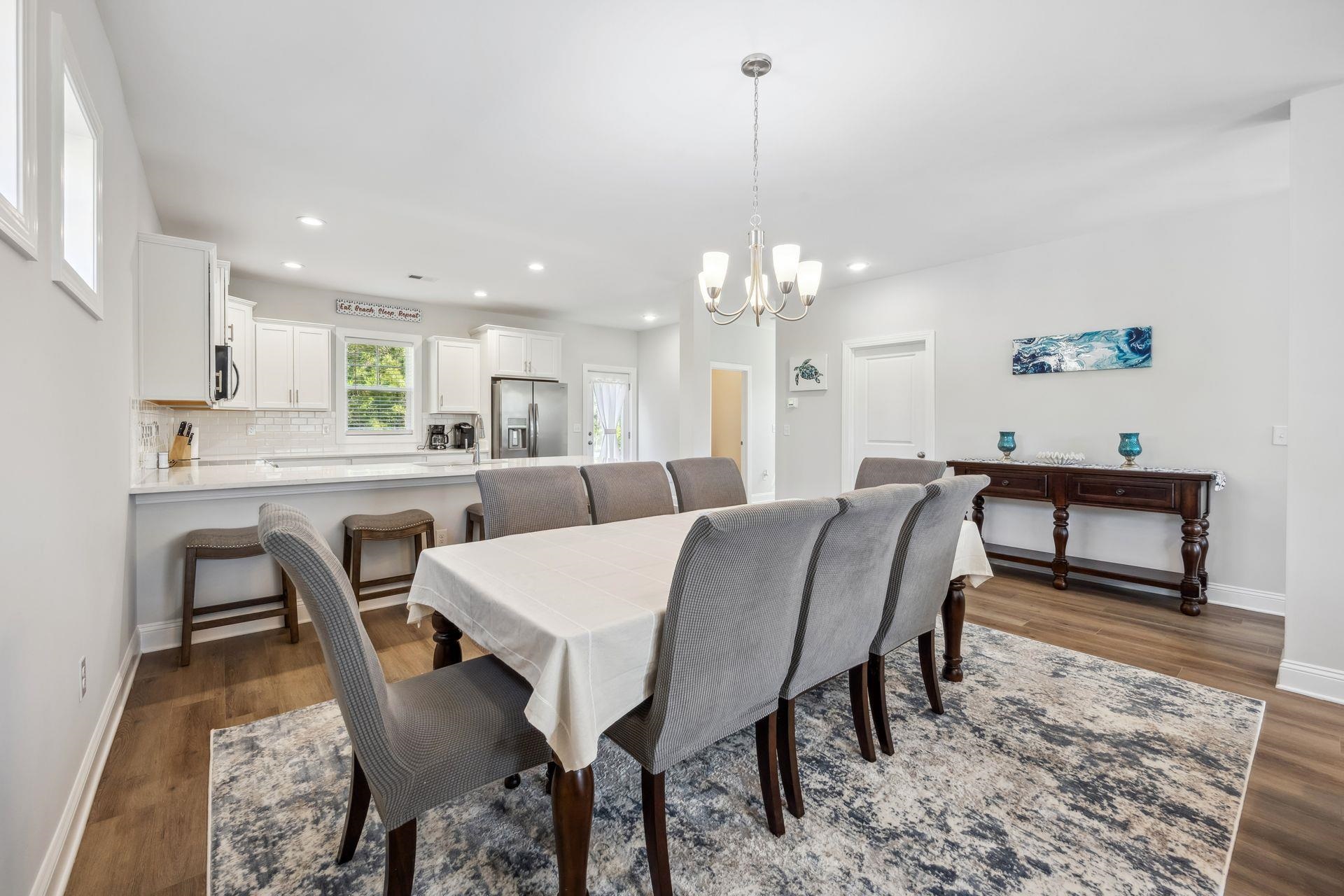 143 Litchfield Landing