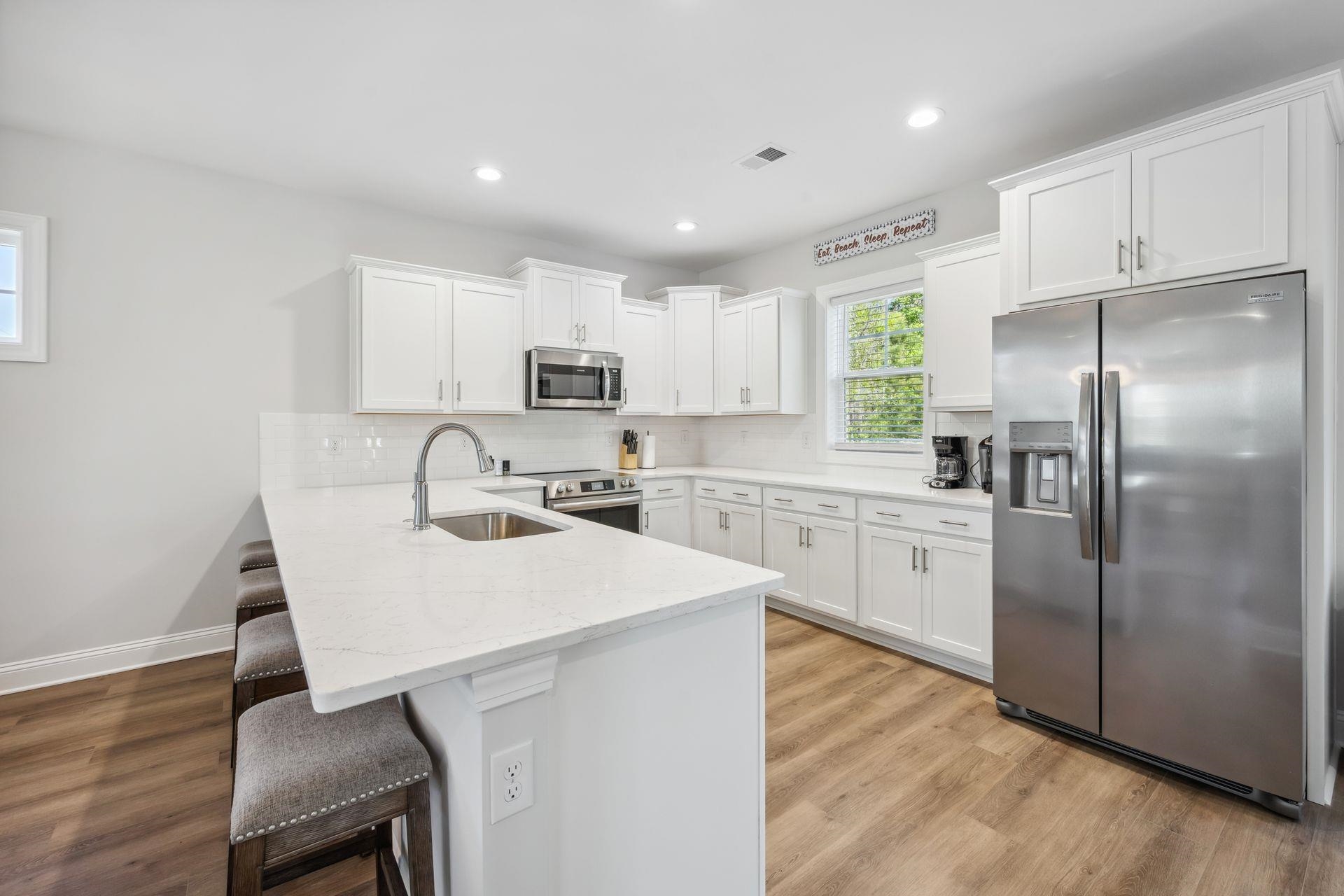 143 Litchfield Landing