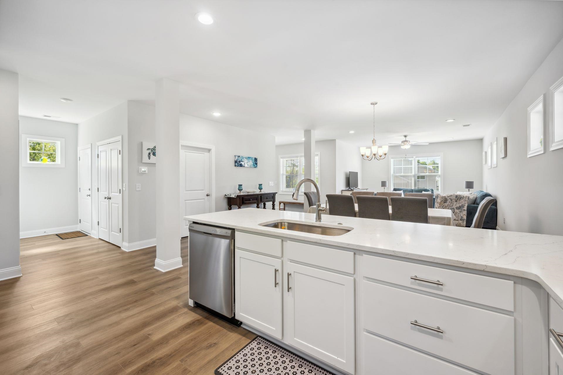 143 Litchfield Landing