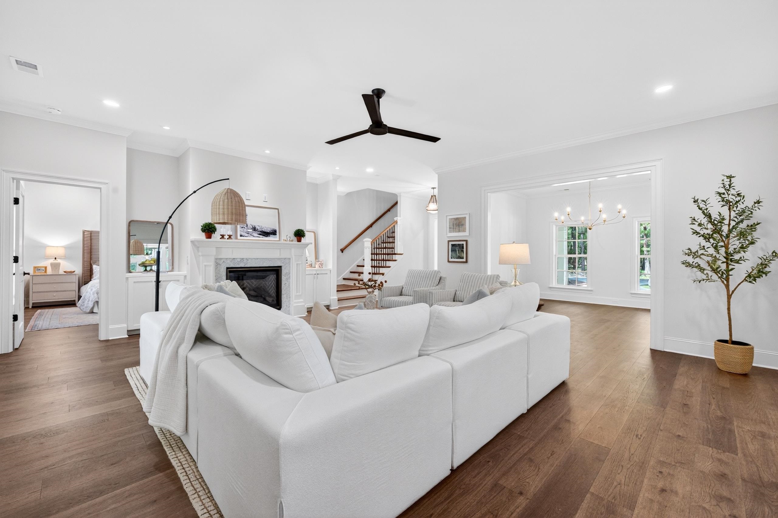 62 Makepeace Pl.