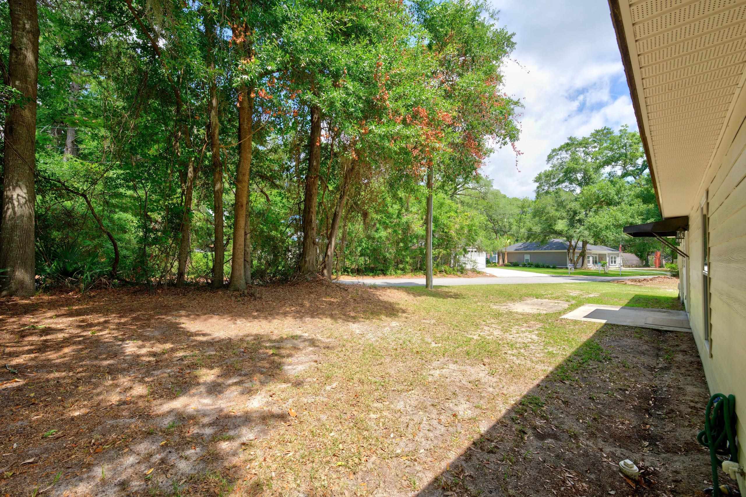 2212 South Island Rd.