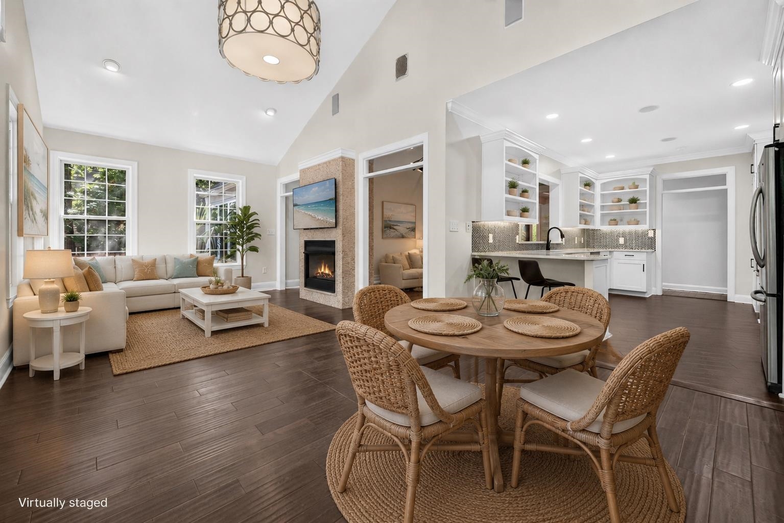 1220 Crooked Oak Dr.