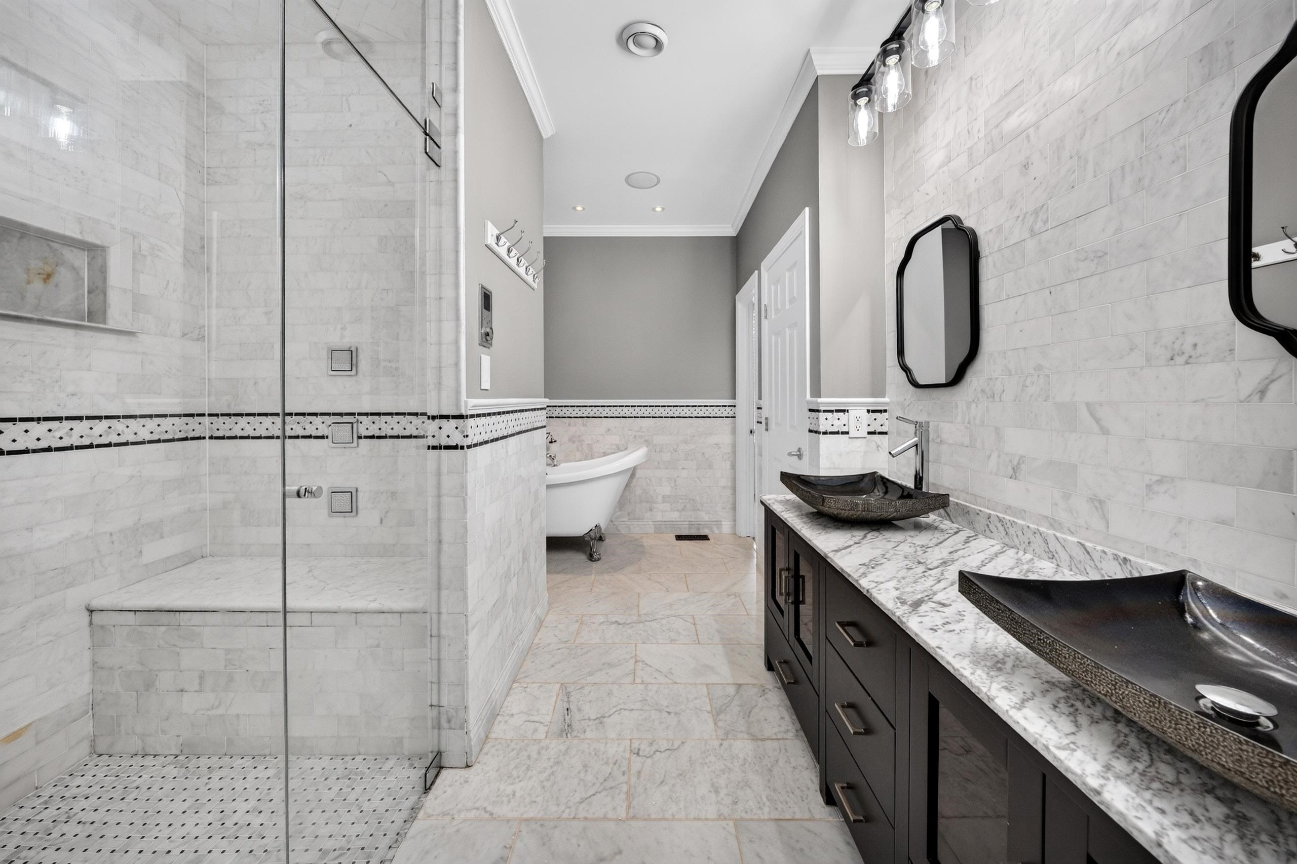 1220 Crooked Oak Dr.