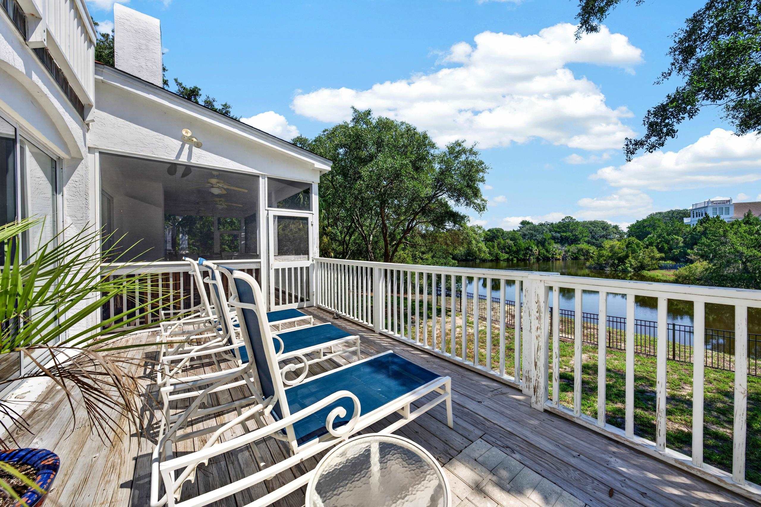 377 Dune Oaks Dr.