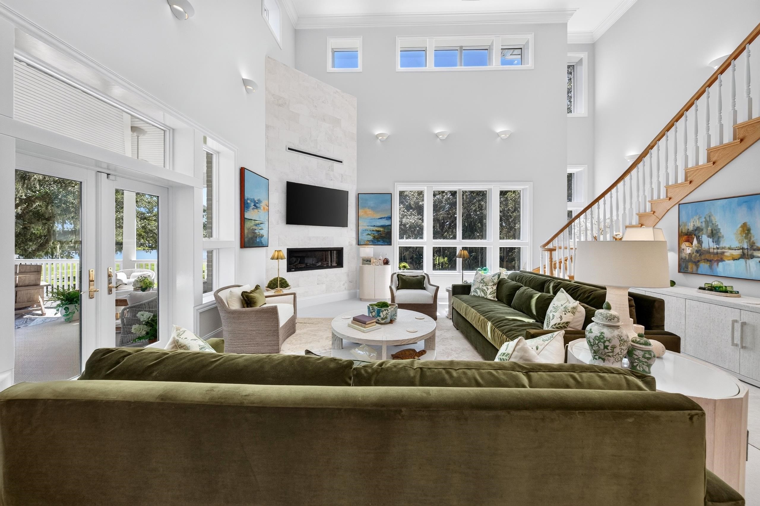 90 Swan Point Trail