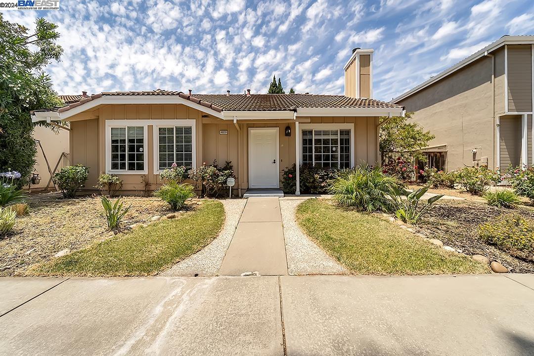 4829 Paseo Padre Pkwy