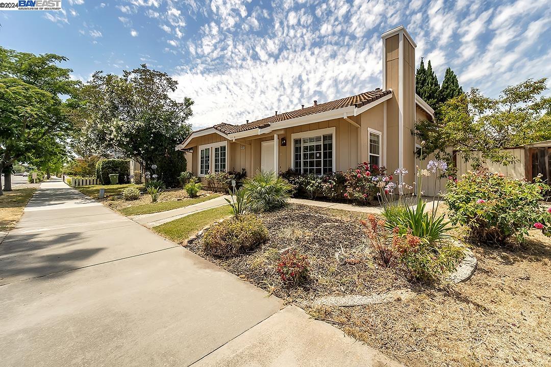 4829 Paseo Padre Pkwy