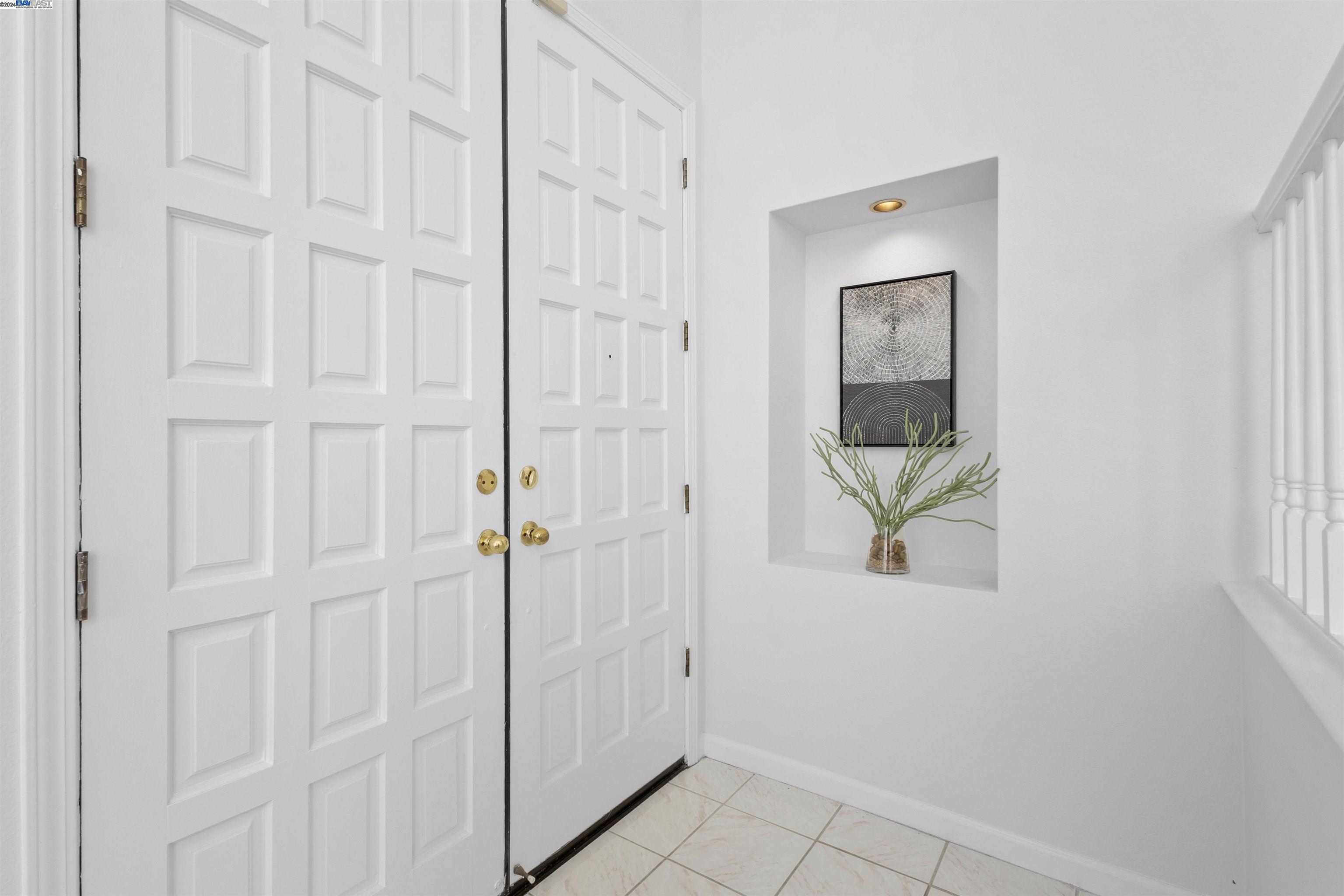 5760 Oleander Cmn